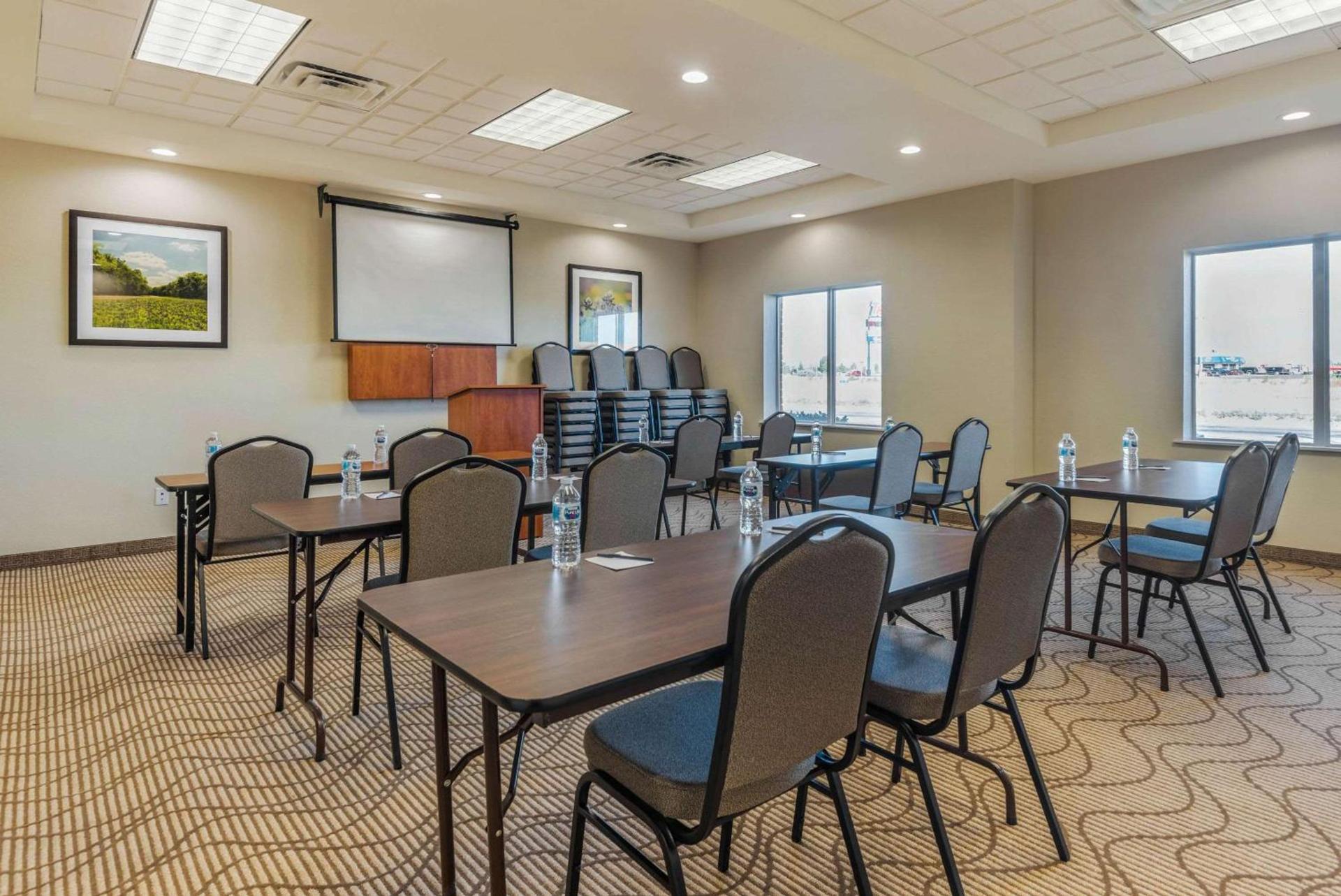 Comfort Inn & Suites Big Spring photo 31