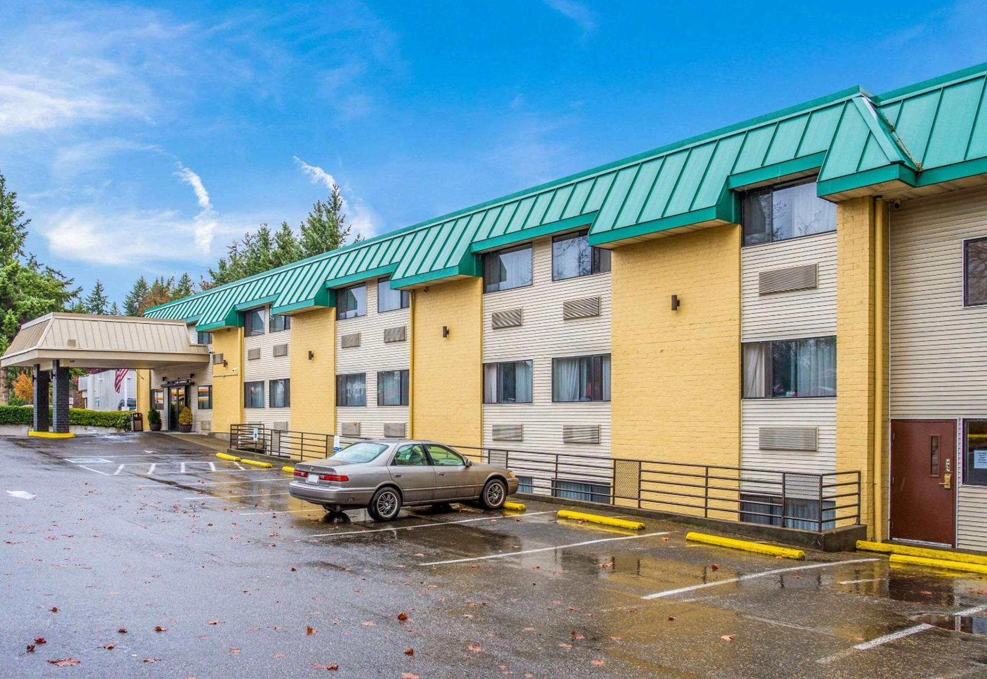 Quality Inn & Suites Lacey Olympia photo 2
