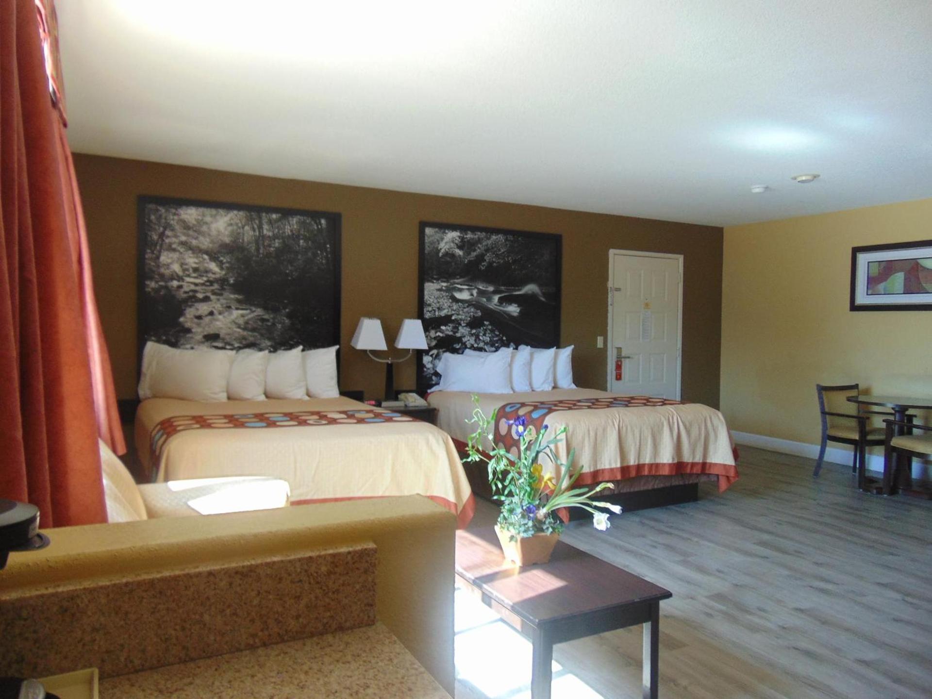 Super 8 by Wyndham Payson photo 14