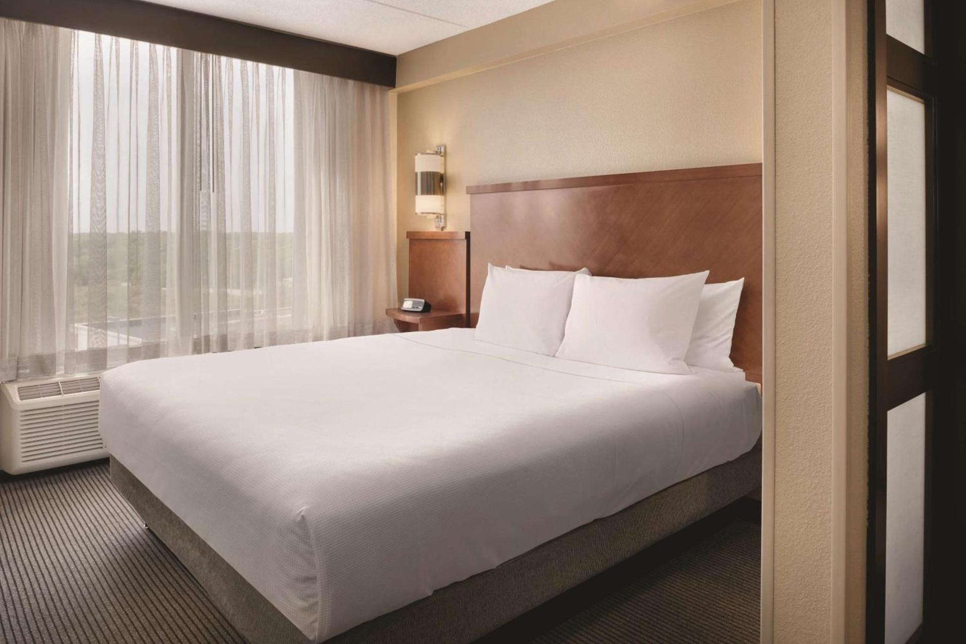 Hyatt Place Chicago Hoffman Estates photo 12