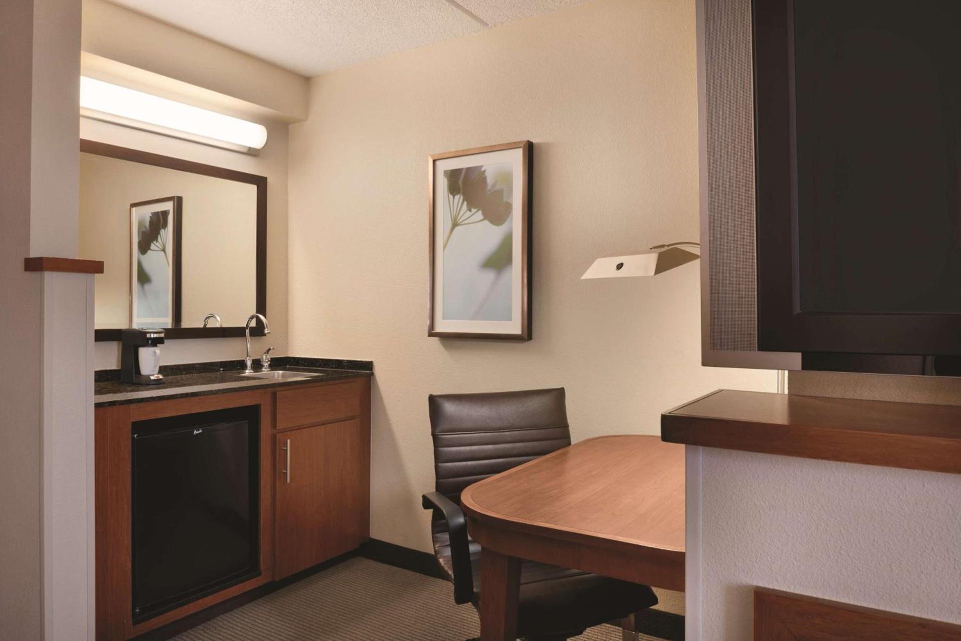Hyatt Place Chicago Hoffman Estates photo 19