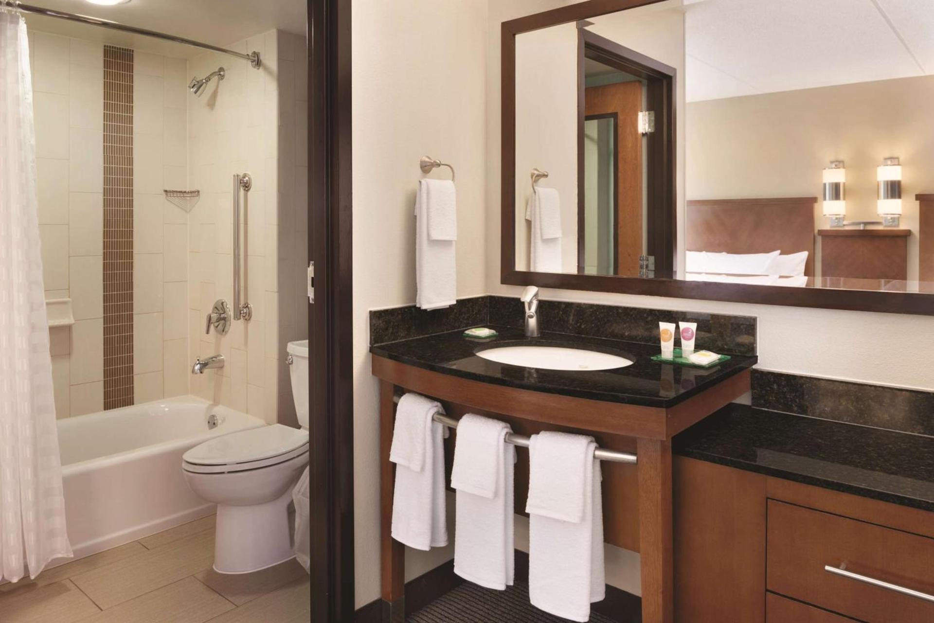 Hyatt Place Chicago Hoffman Estates photo 18