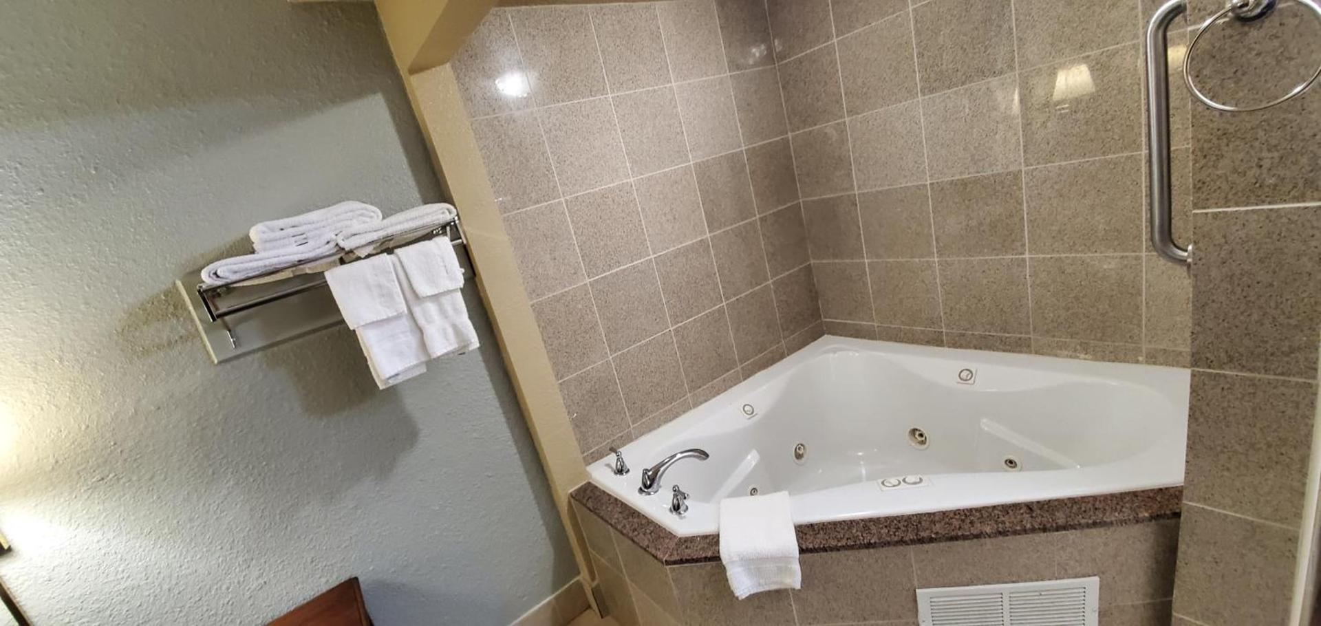 FairBridge Inn & Suites photo 12