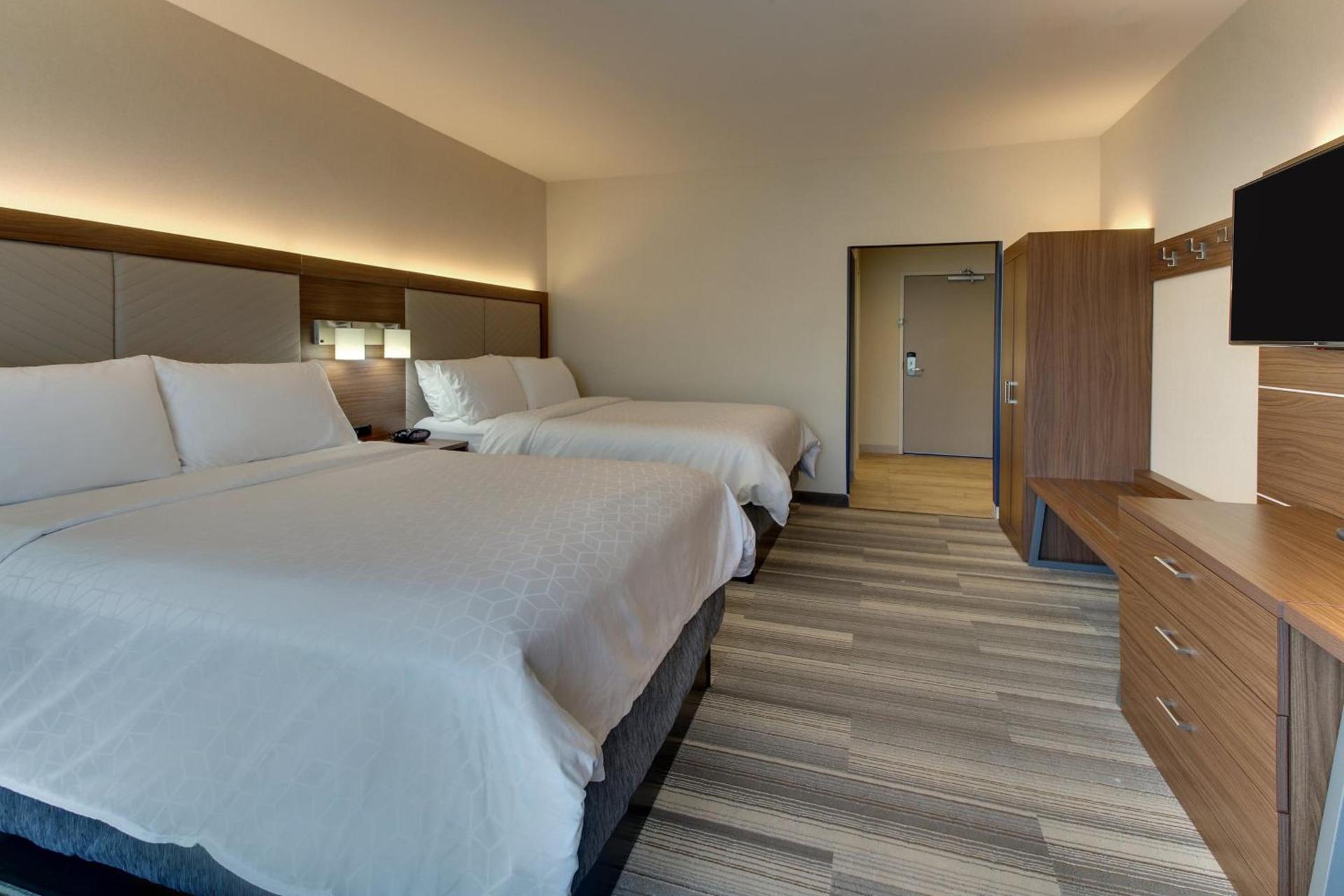 Holiday Inn Express & Suites Ithaca by IHG photo 23
