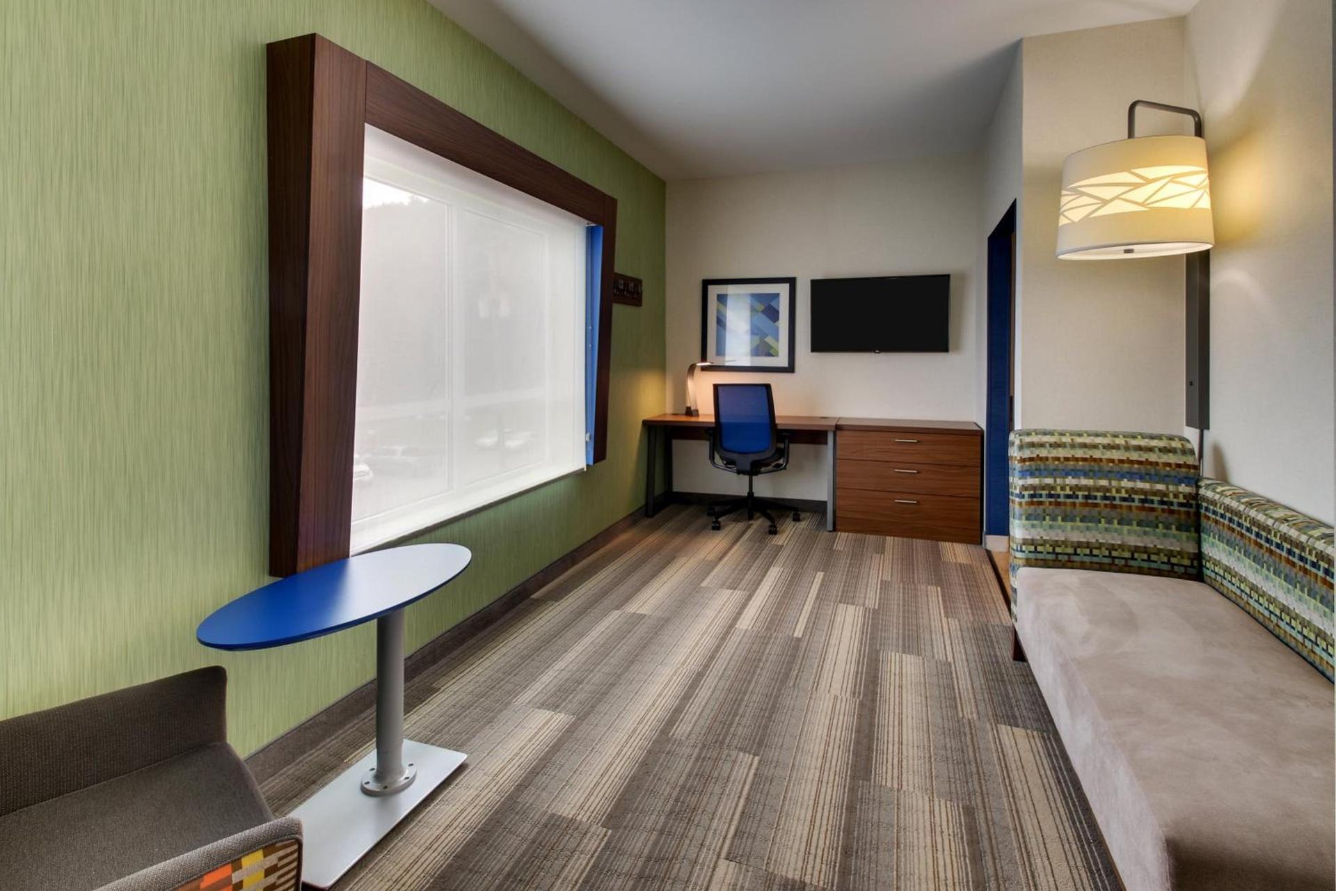 Holiday Inn Express & Suites Ithaca by IHG photo 15