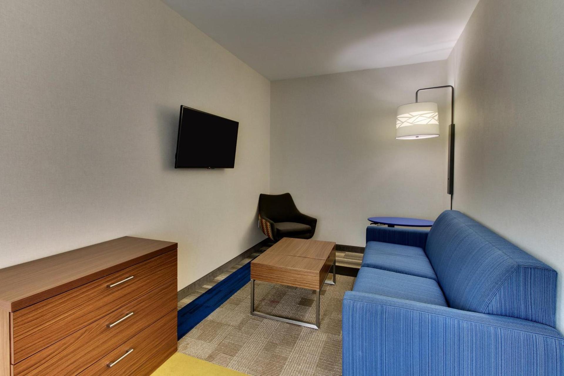 Holiday Inn Express & Suites Ithaca by IHG photo 18