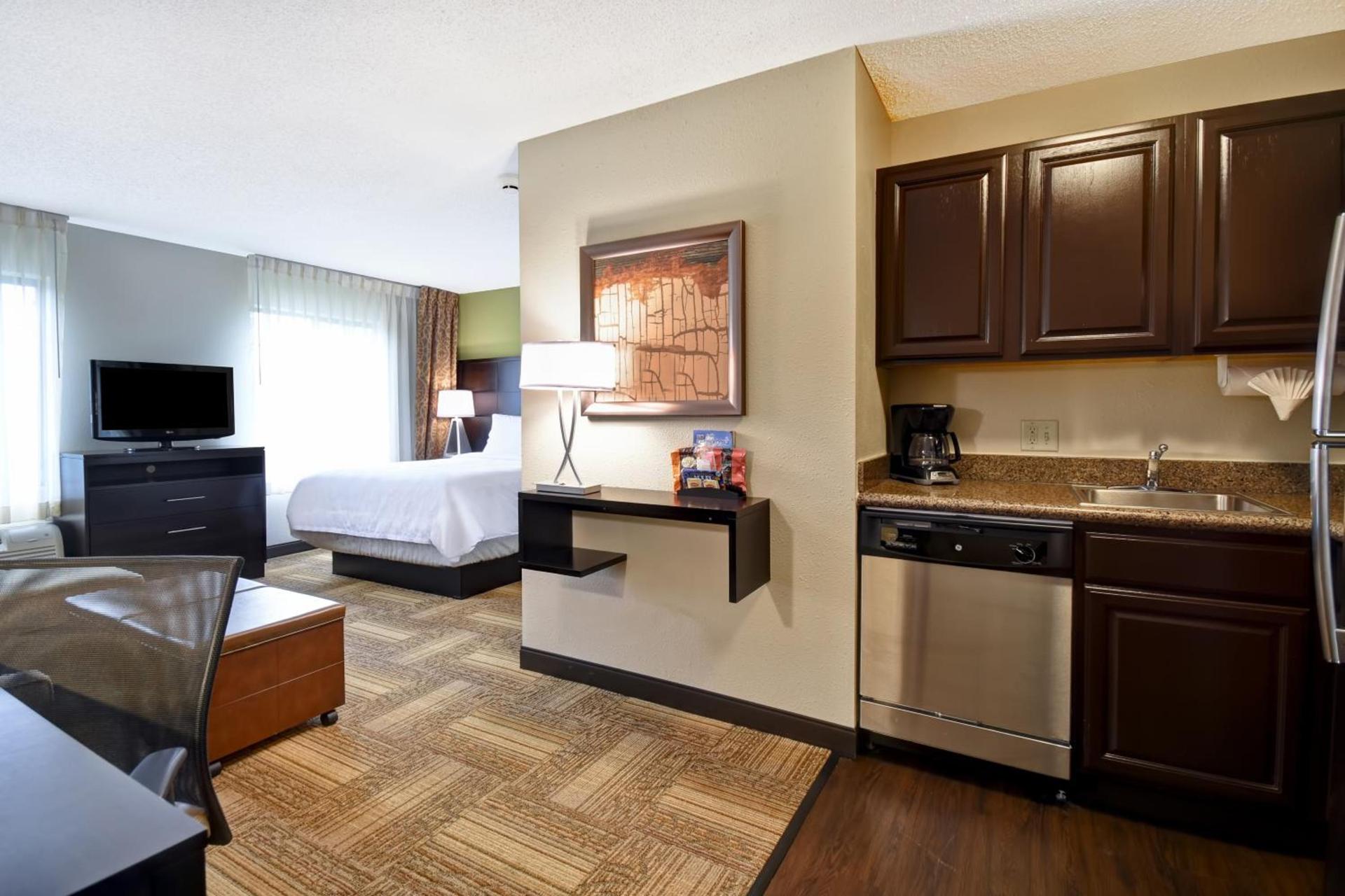 Staybridge Suites Grand Rapids-Kentwood by IHG photo 54