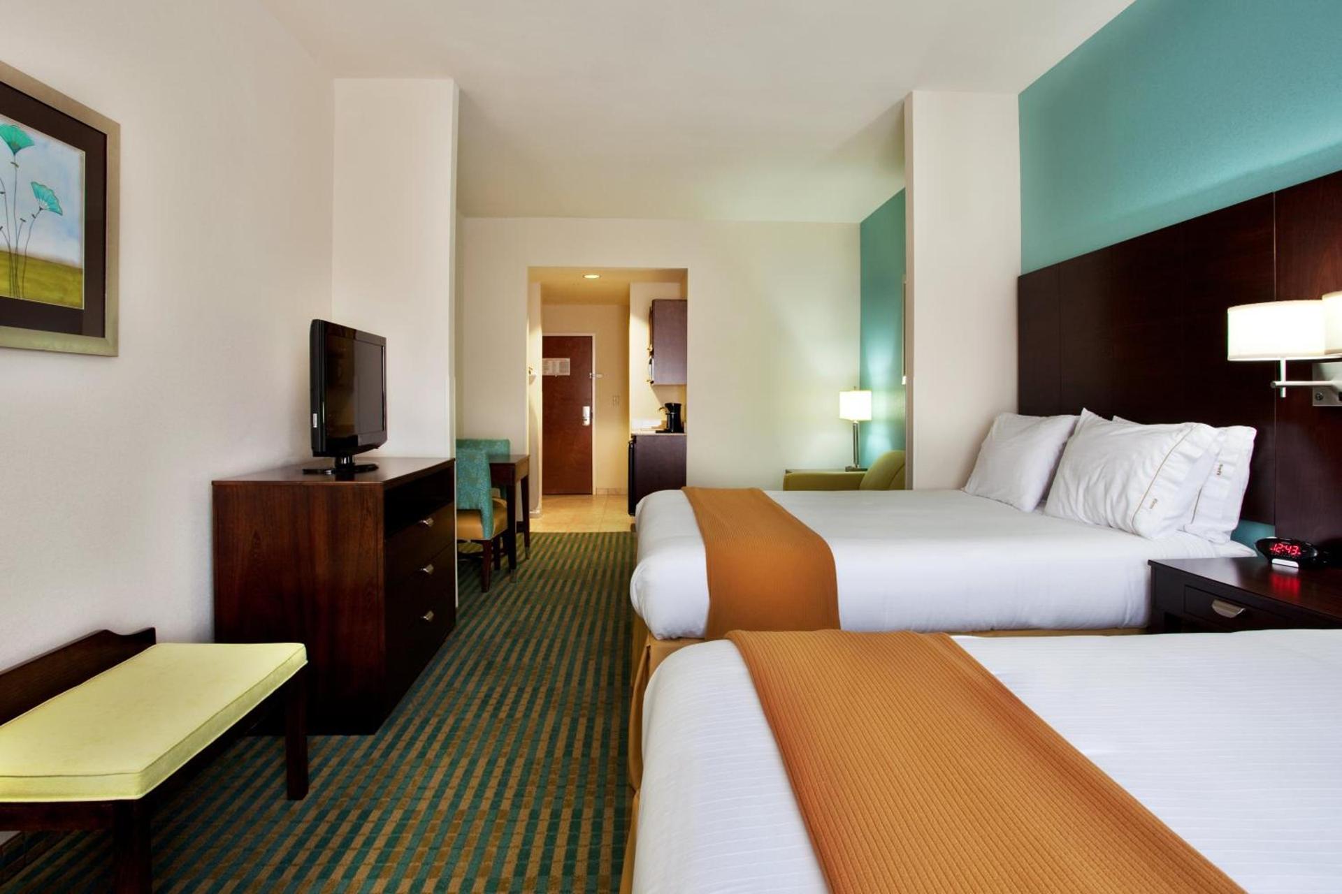 Holiday Inn Express Hotel & Suites Picayune by IHG photo 34