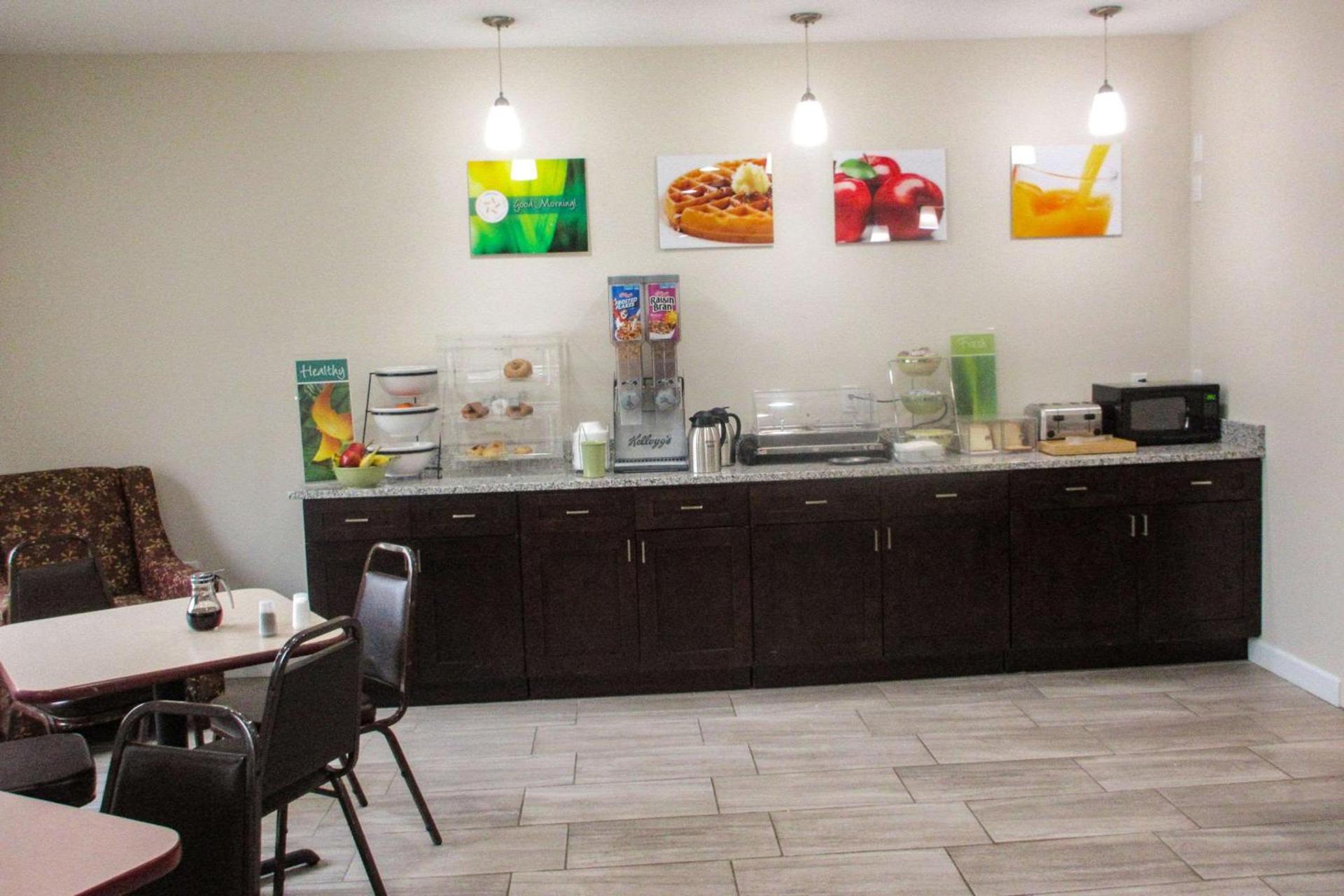 Quality Inn-Sawyer photo 15