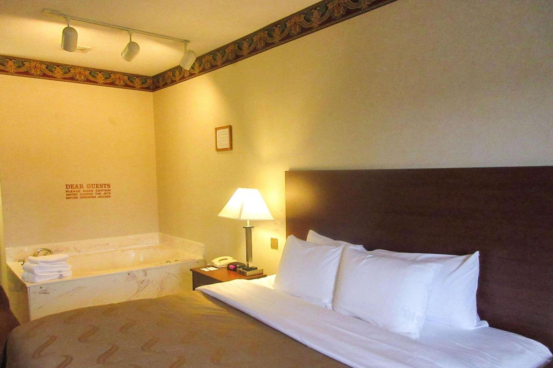 Quality Inn-Sawyer photo 6