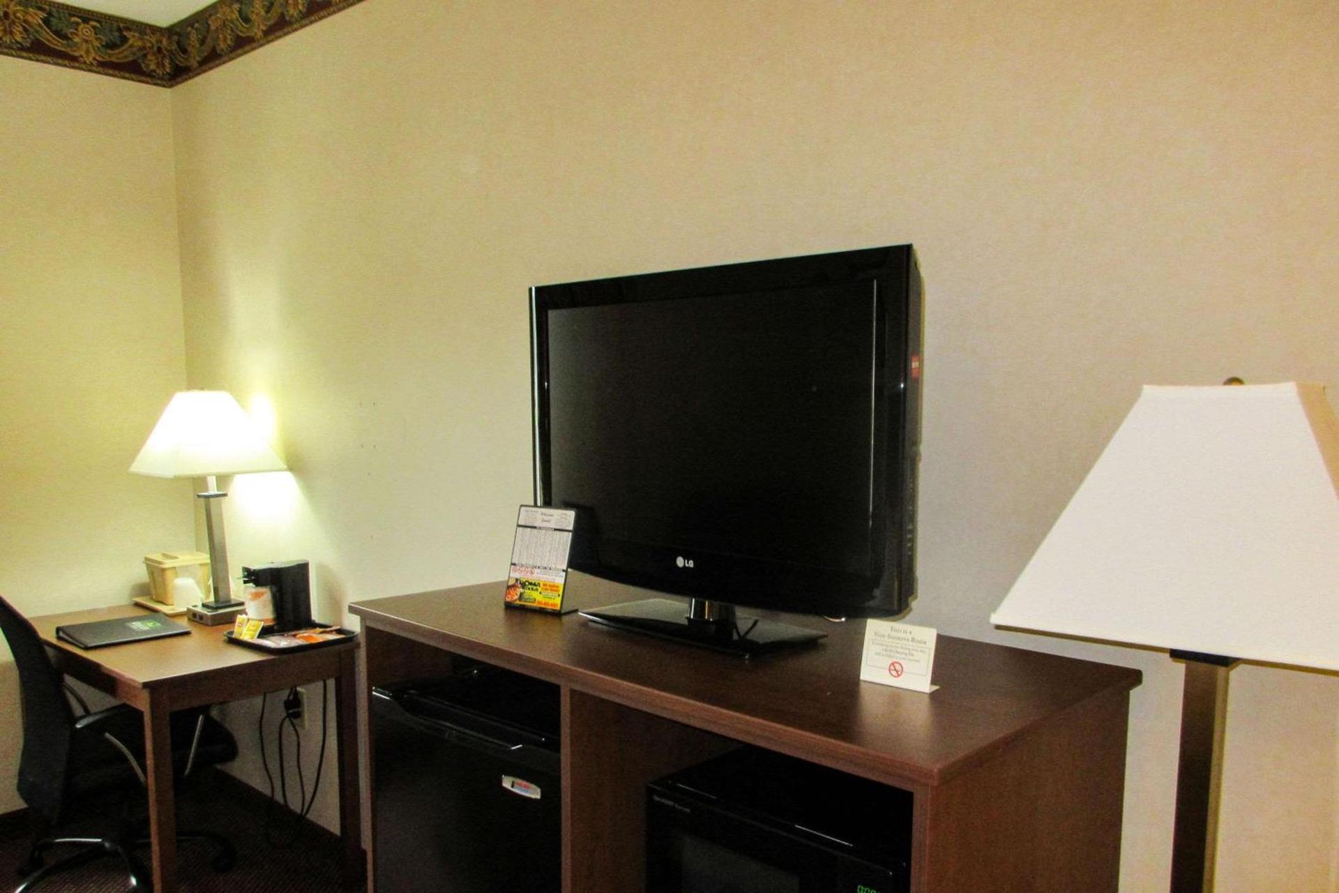 Quality Inn-Sawyer photo 7