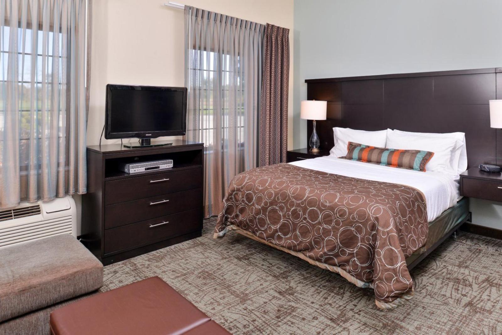 Staybridge Suites O'Fallon Chesterfield by IHG photo 4
