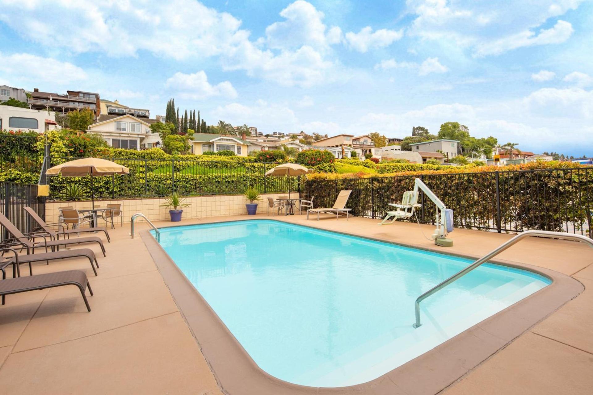 Holiday Inn Express San Diego Airport-Old Town by IHG photo 42