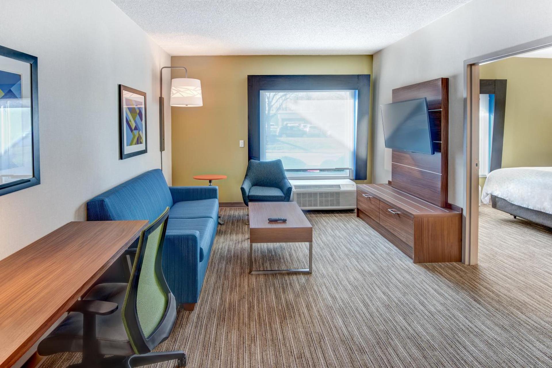 Holiday Inn Express & Suites West Long Branch - Eatontown by IHG photo 44