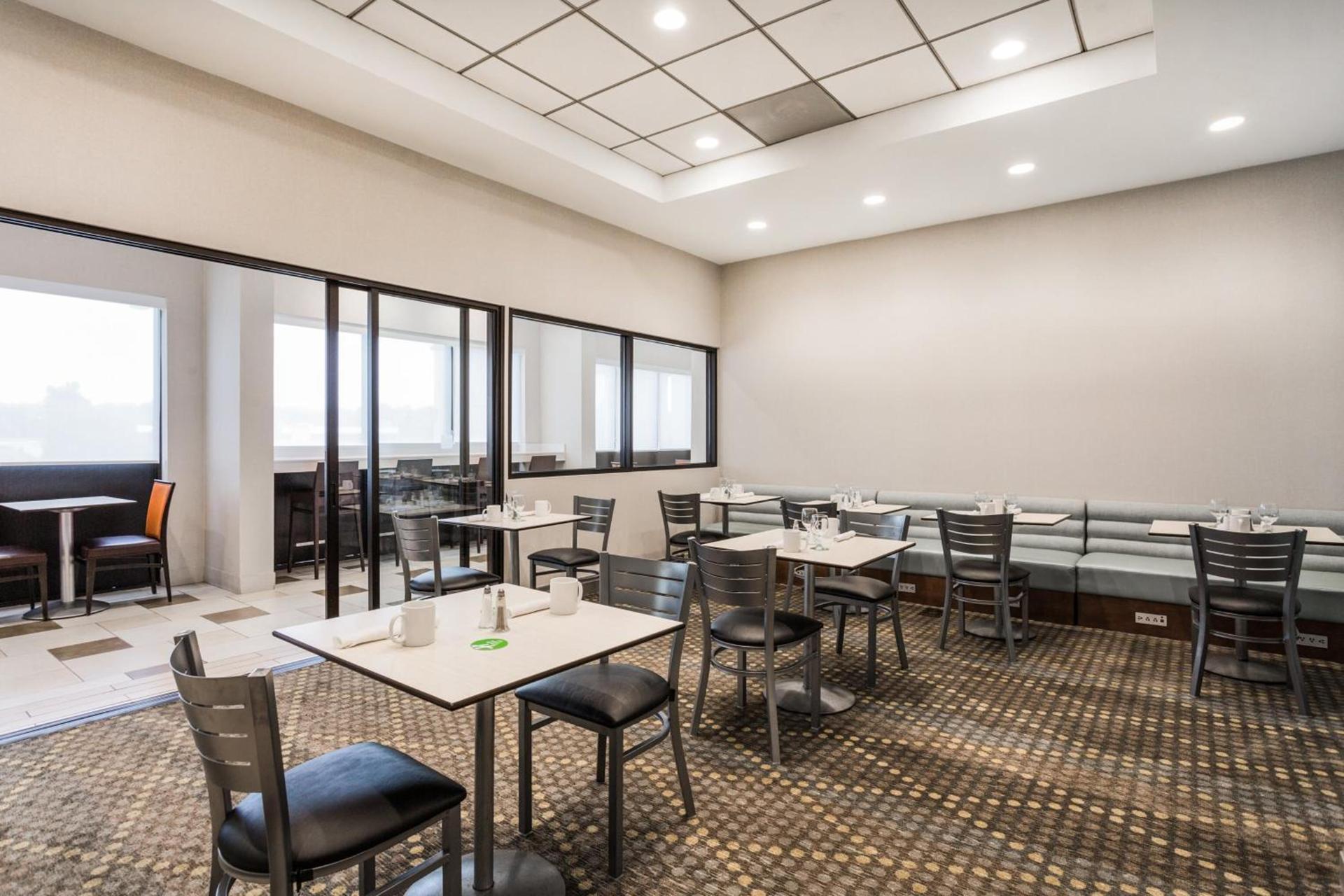 Holiday Inn Timonium by IHG photo 7