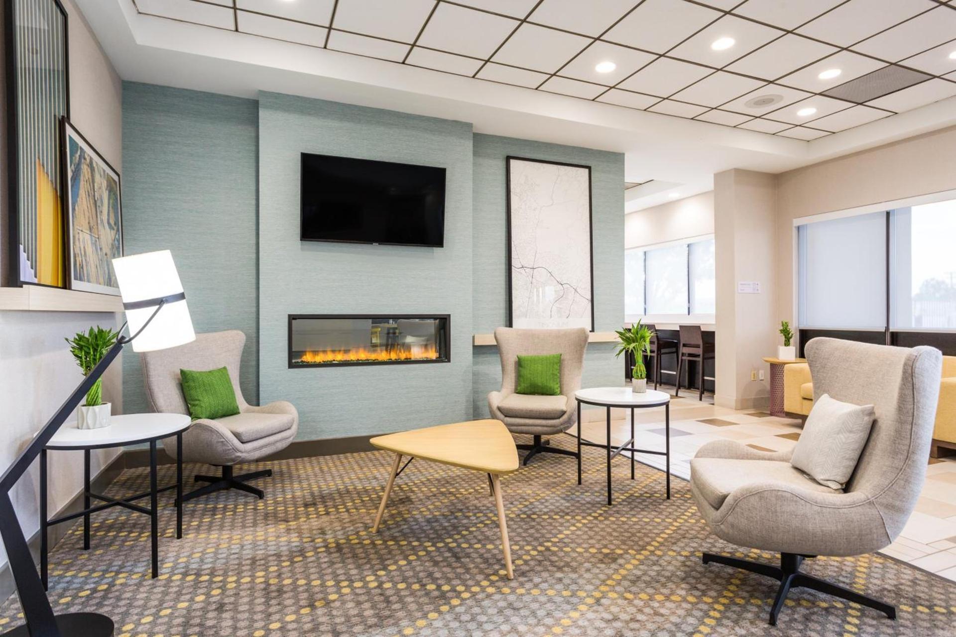 Holiday Inn Timonium by IHG photo 2