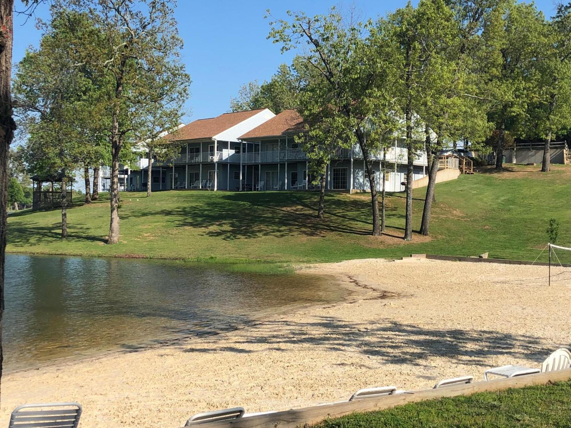 Crown Lake Resort photo 74