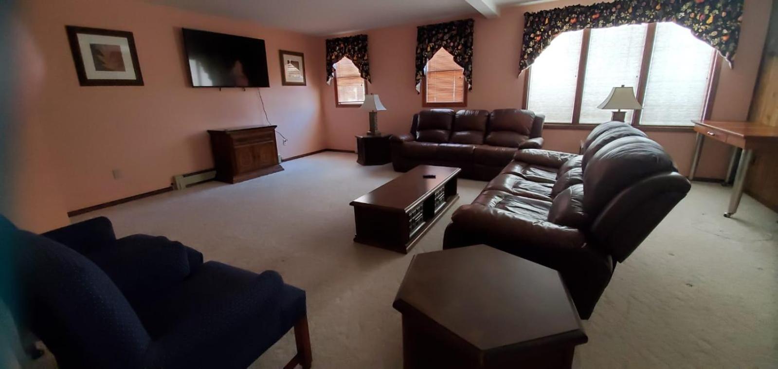 Red Ranch Inn photo 21