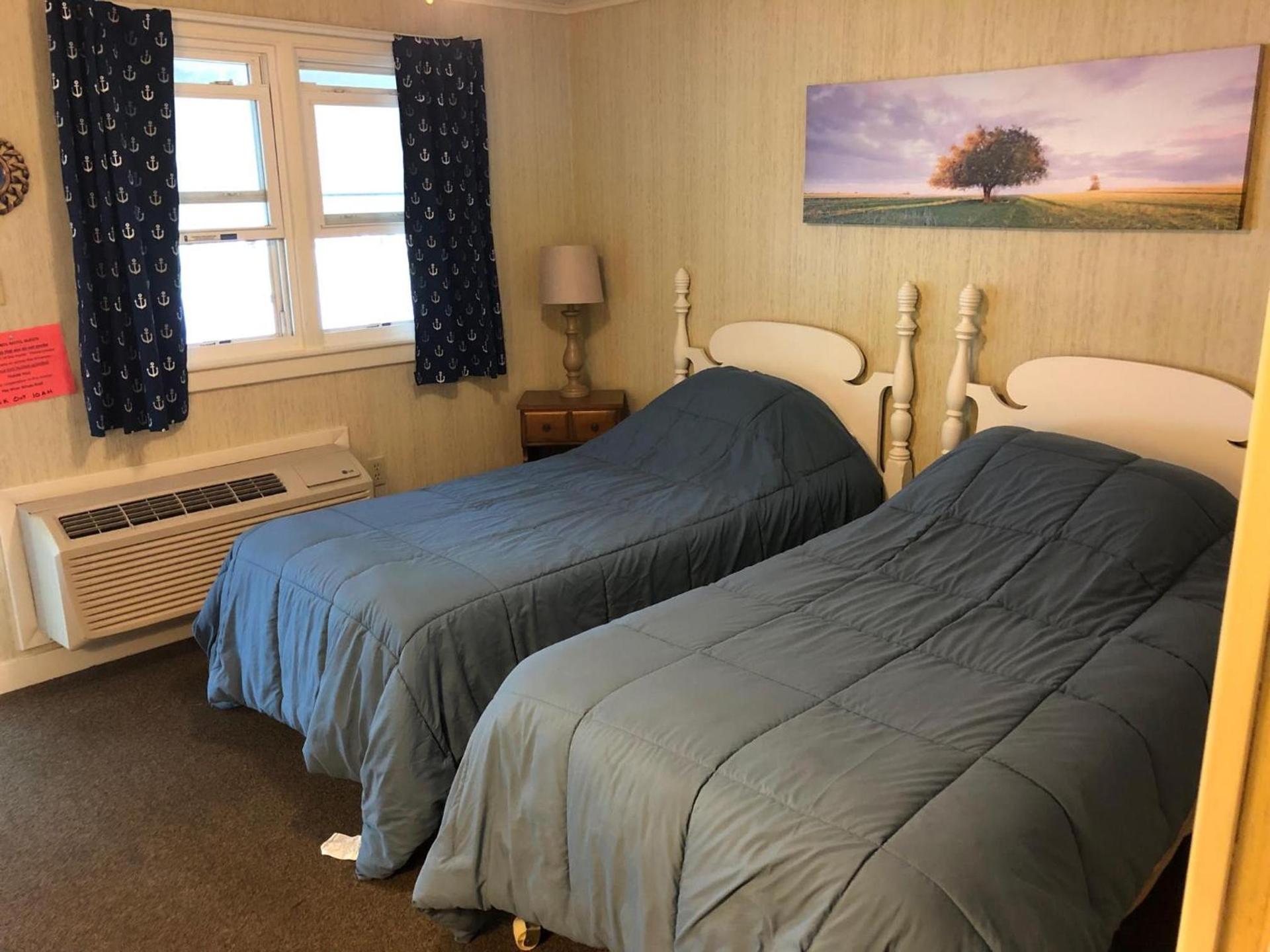 West Winds Motel & Cottages photo 81