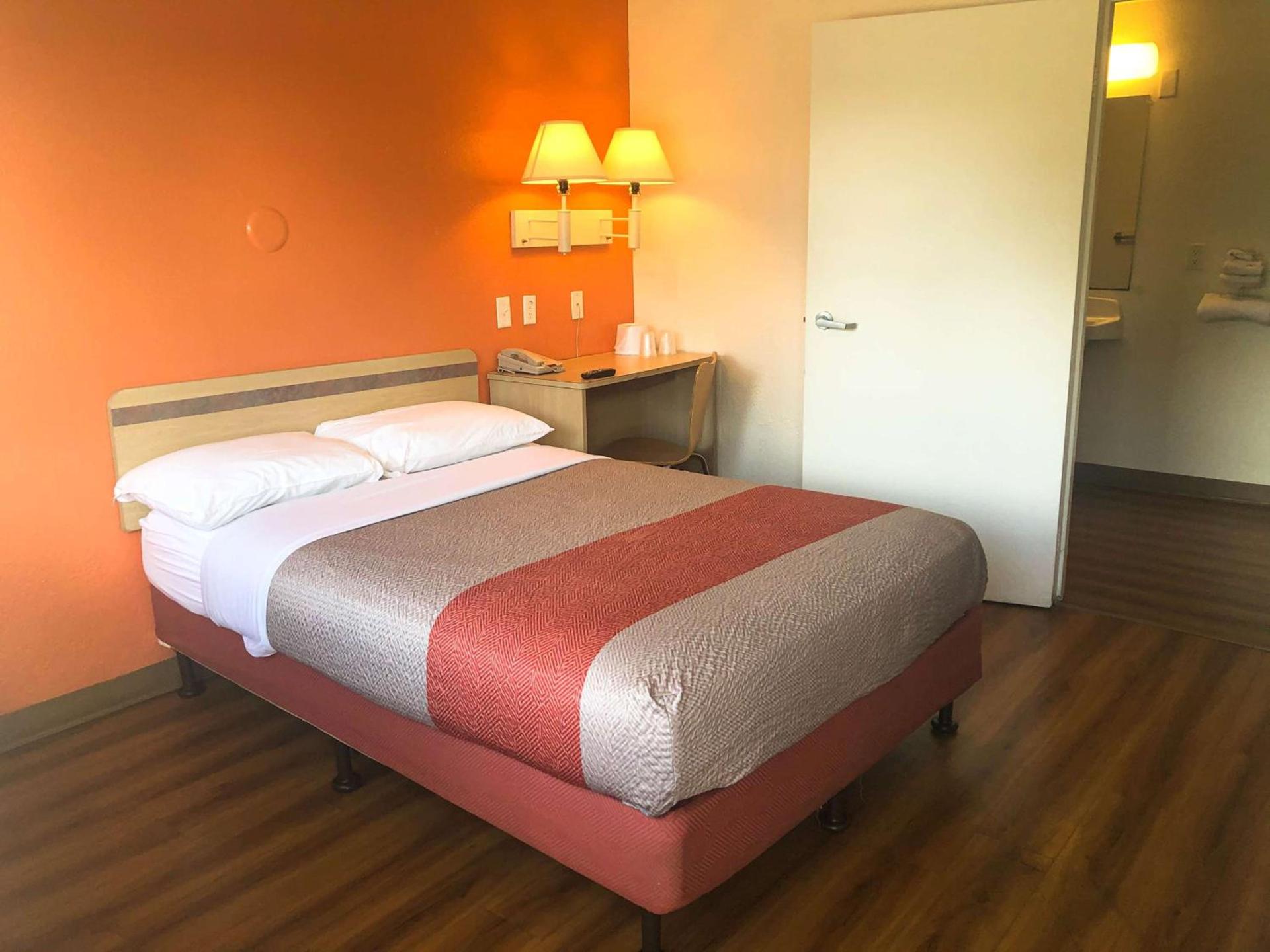 Motel 6-Jacksonville, FL - Orange Park photo 22