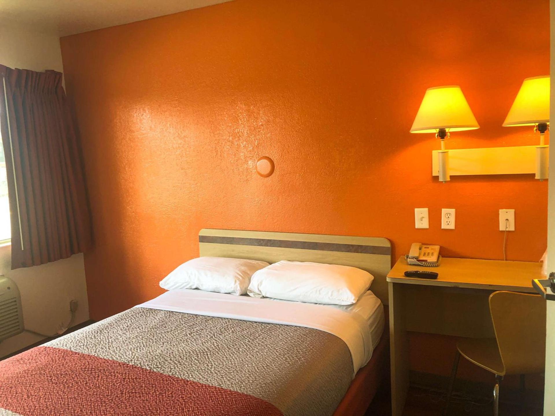 Motel 6-Jacksonville, FL - Orange Park photo 16