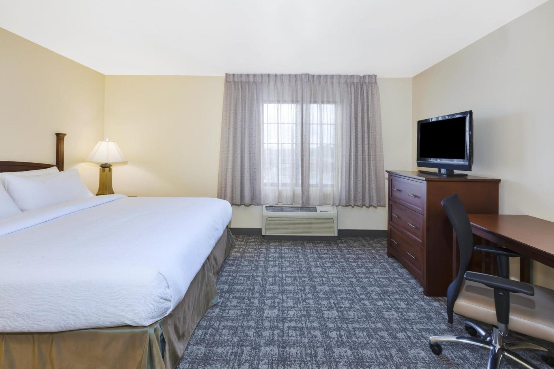 Staybridge Suites Lansing-Okemos by IHG photo 37