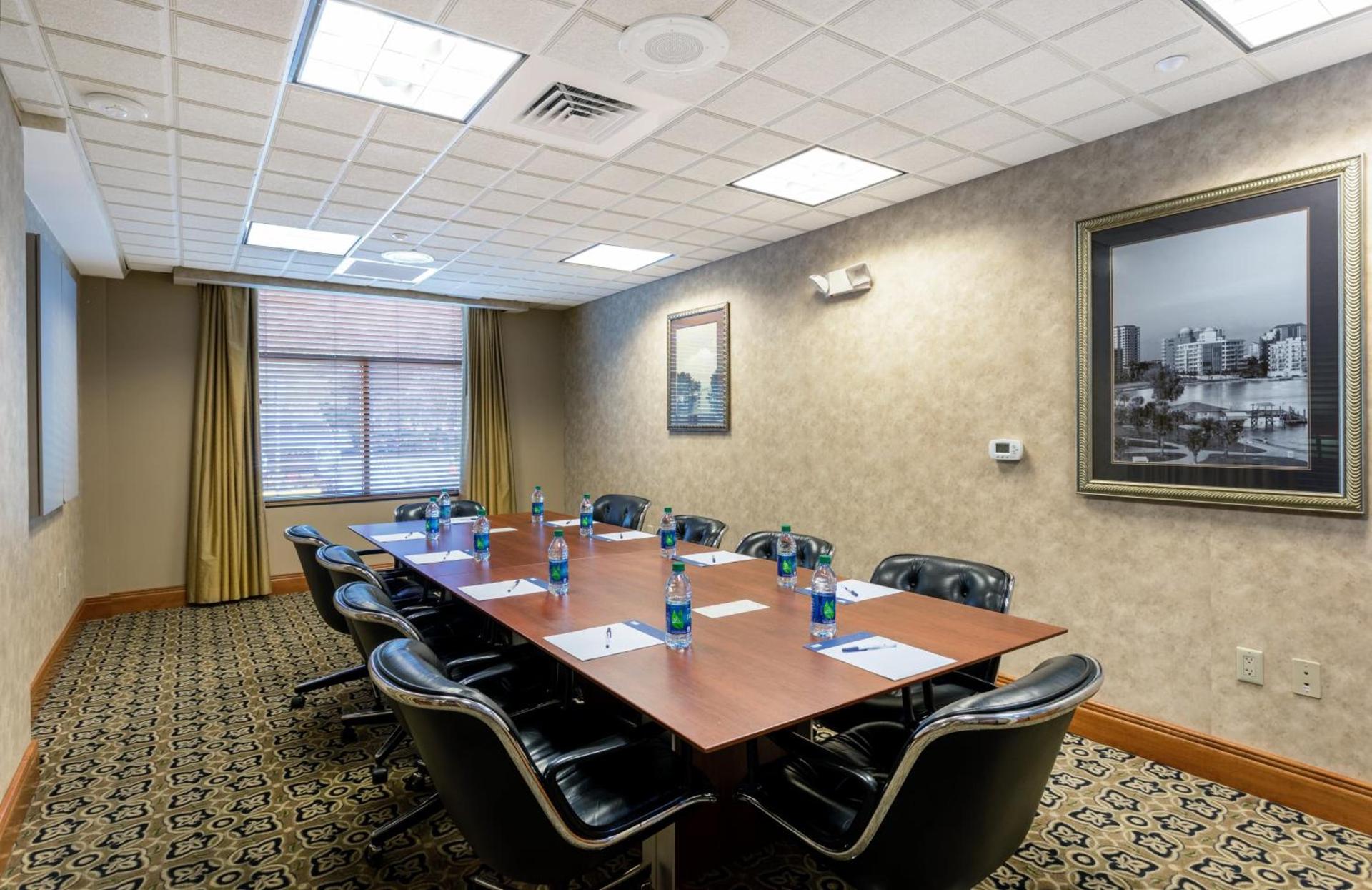 Holiday Inn Express & Suites Bradenton East-Lakewood Ranch by IHG photo 19