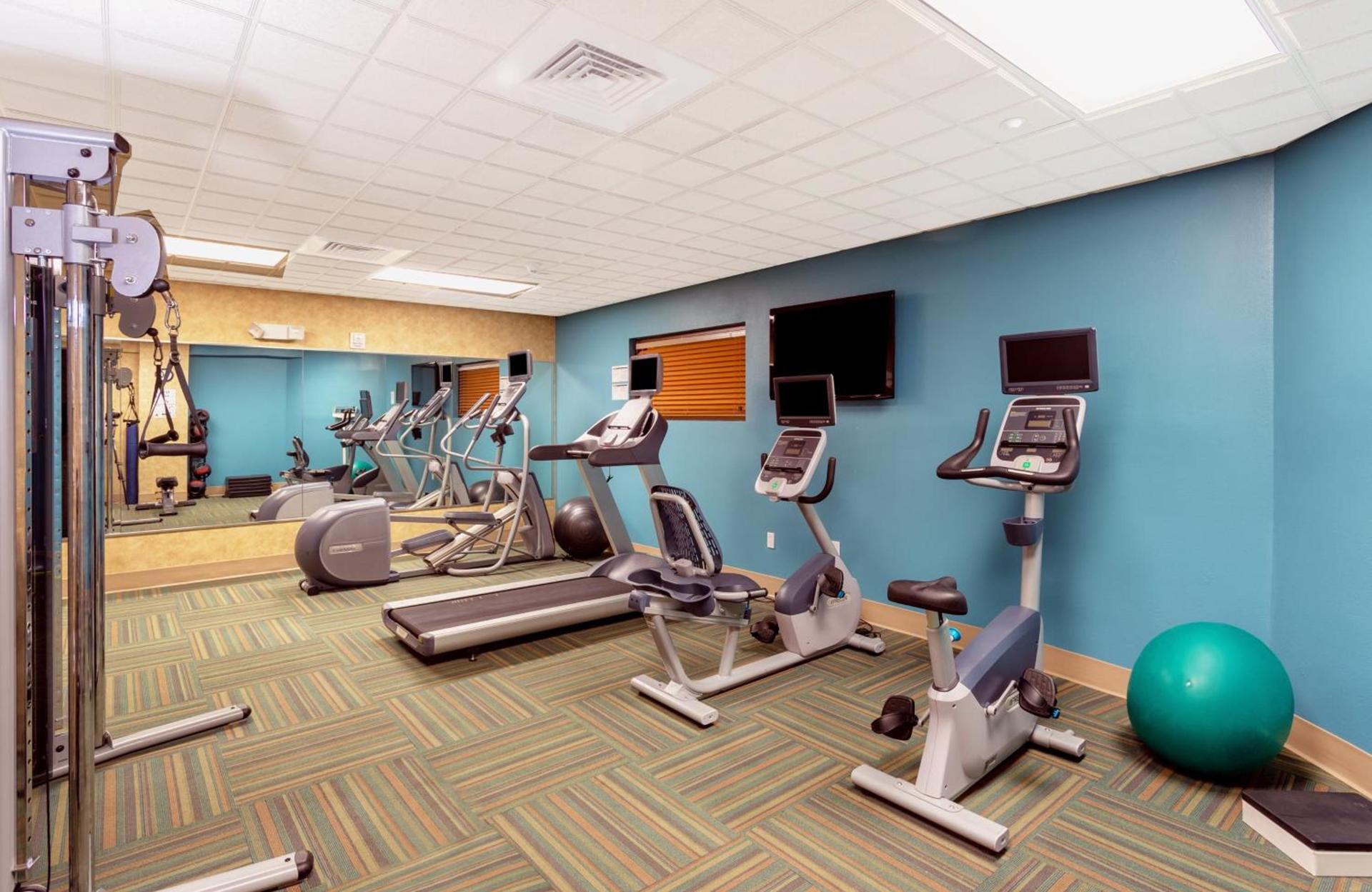 Holiday Inn Express & Suites Bradenton East-Lakewood Ranch by IHG photo 16