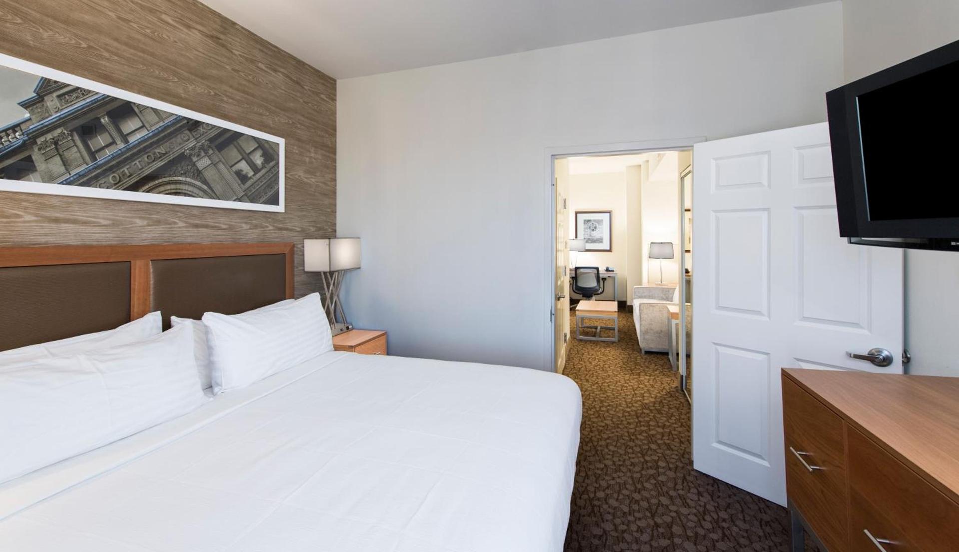 Holiday Inn Savannah Historic District by IHG photo 37
