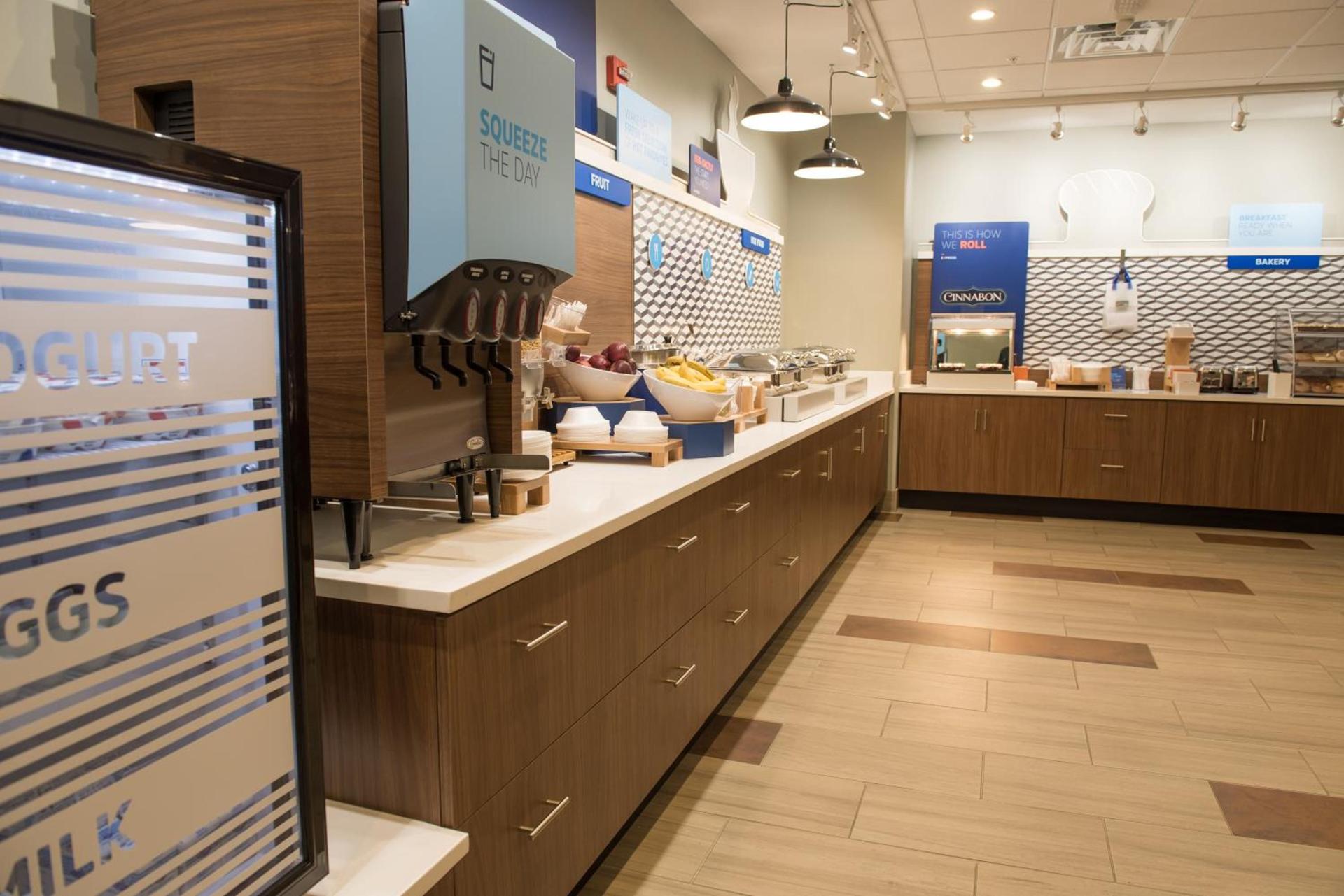 Holiday Inn Express & Suites - Orland Park Mokena by IHG photo 23