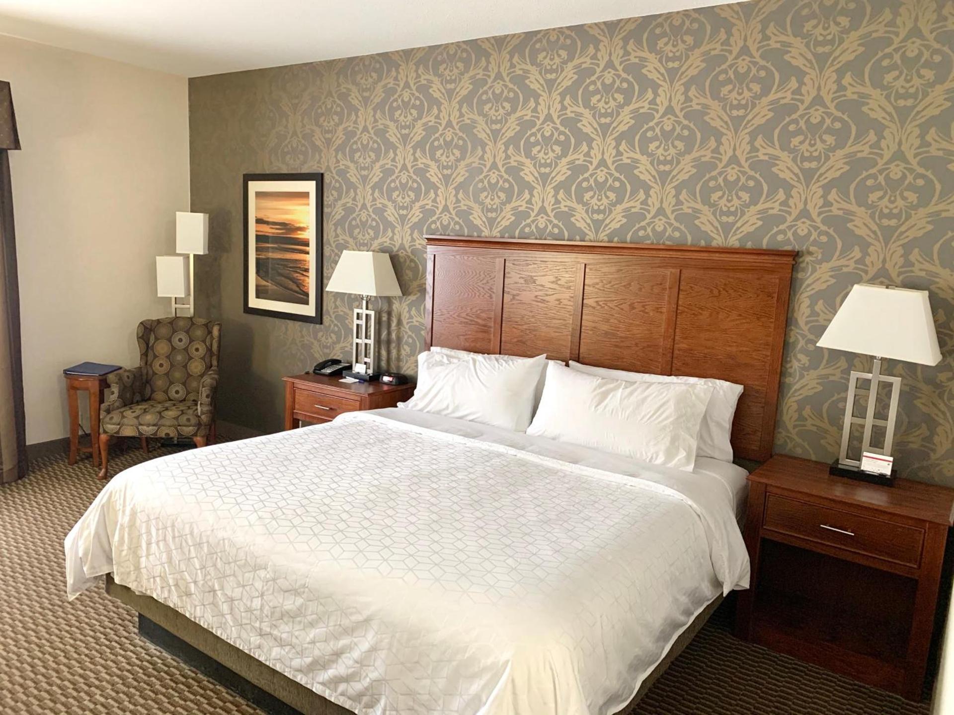 Holiday Inn Express Holland by IHG photo 22