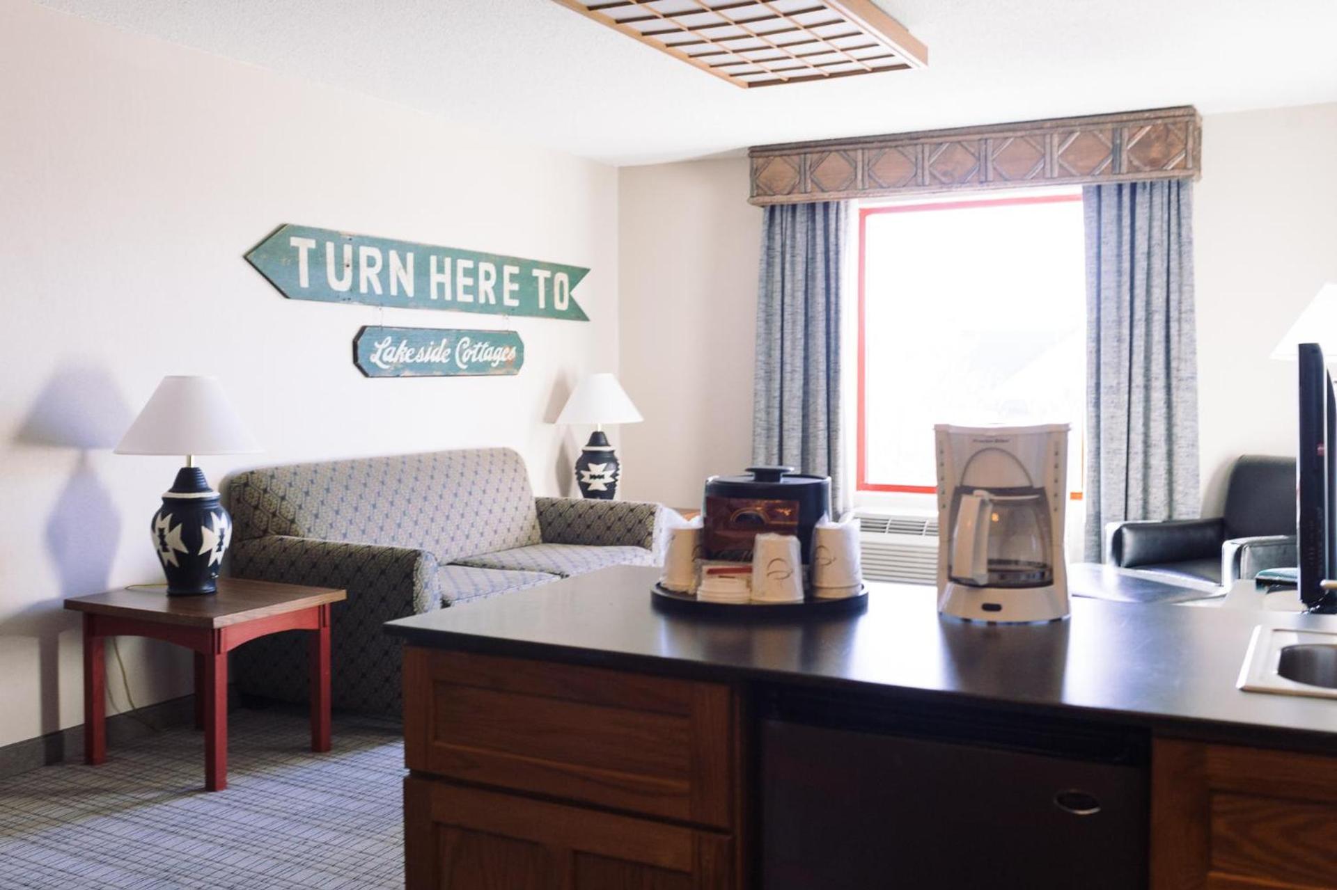 Wildwood Lodge & Suites photo 18