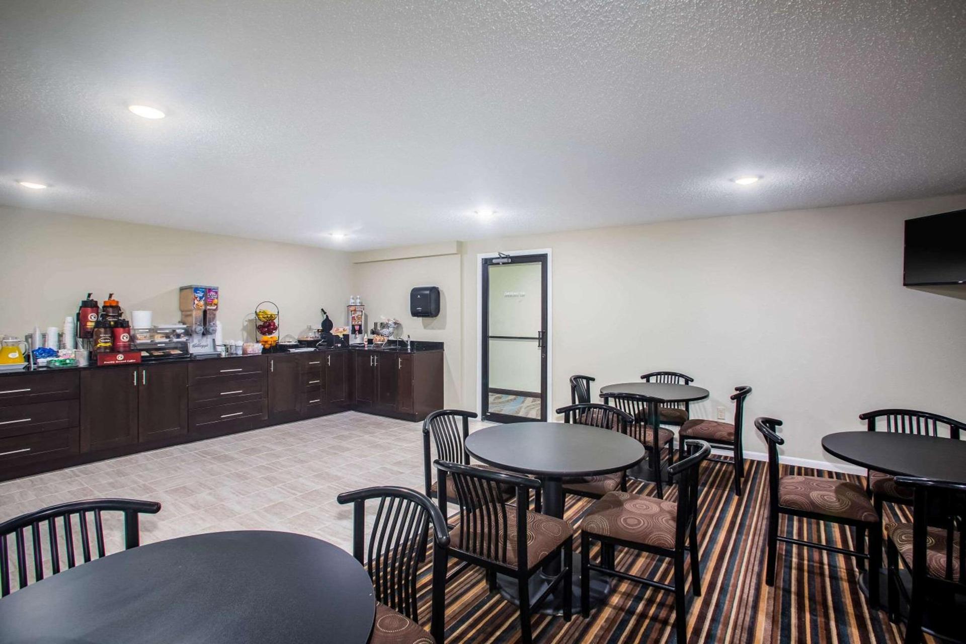 Travelodge by Wyndham Wahpeton photo 10