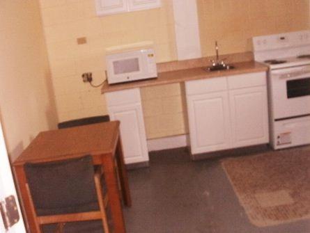 Rodeway Inn photo 12