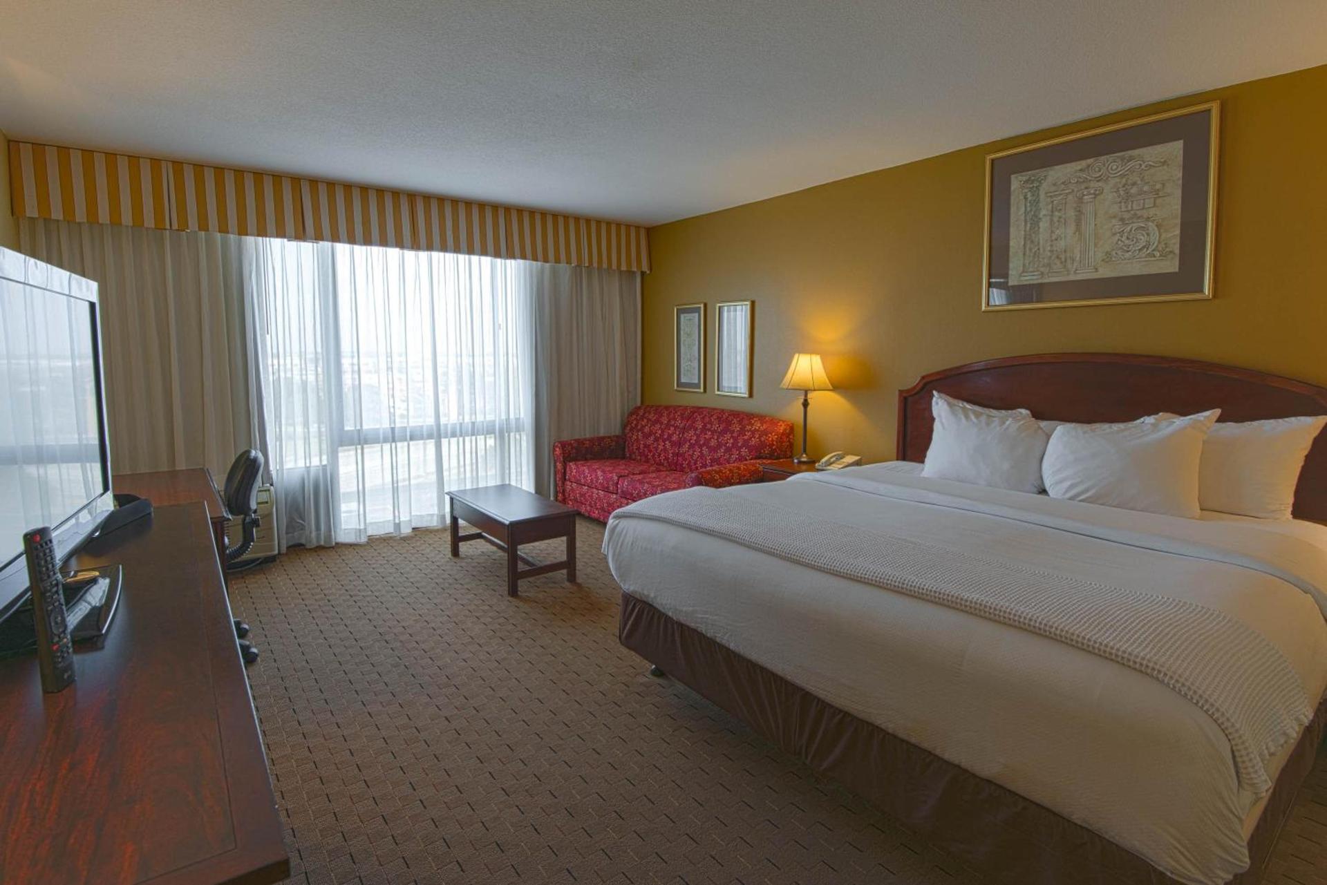 MCM Elegante Hotel & Suites Lubbock photo 4