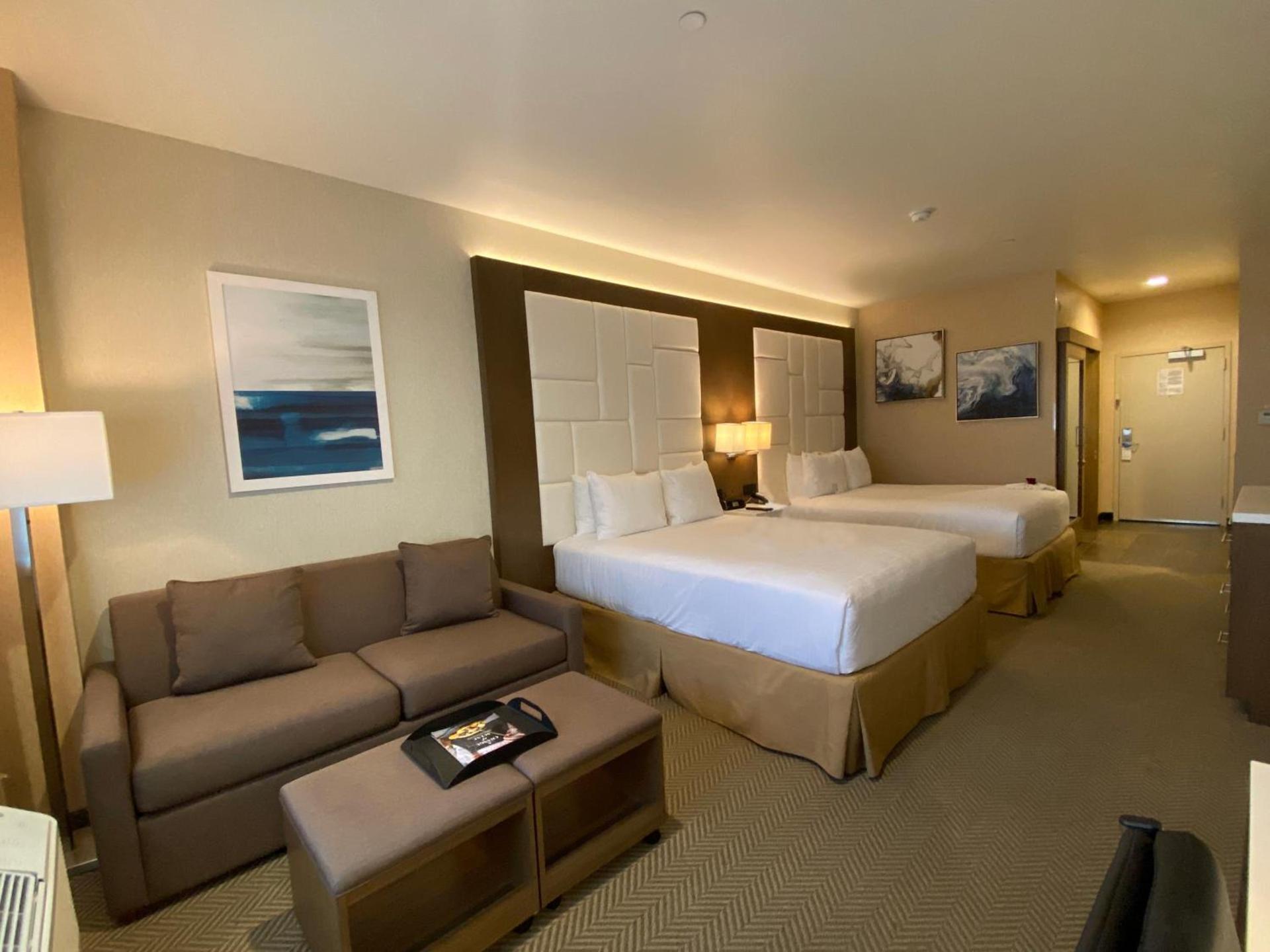 Wyndham Anaheim photo 99