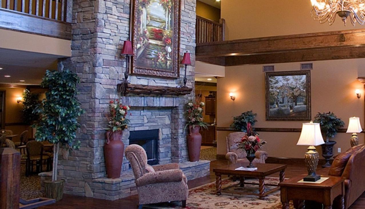 The Lodge at Flat Rock photo 18