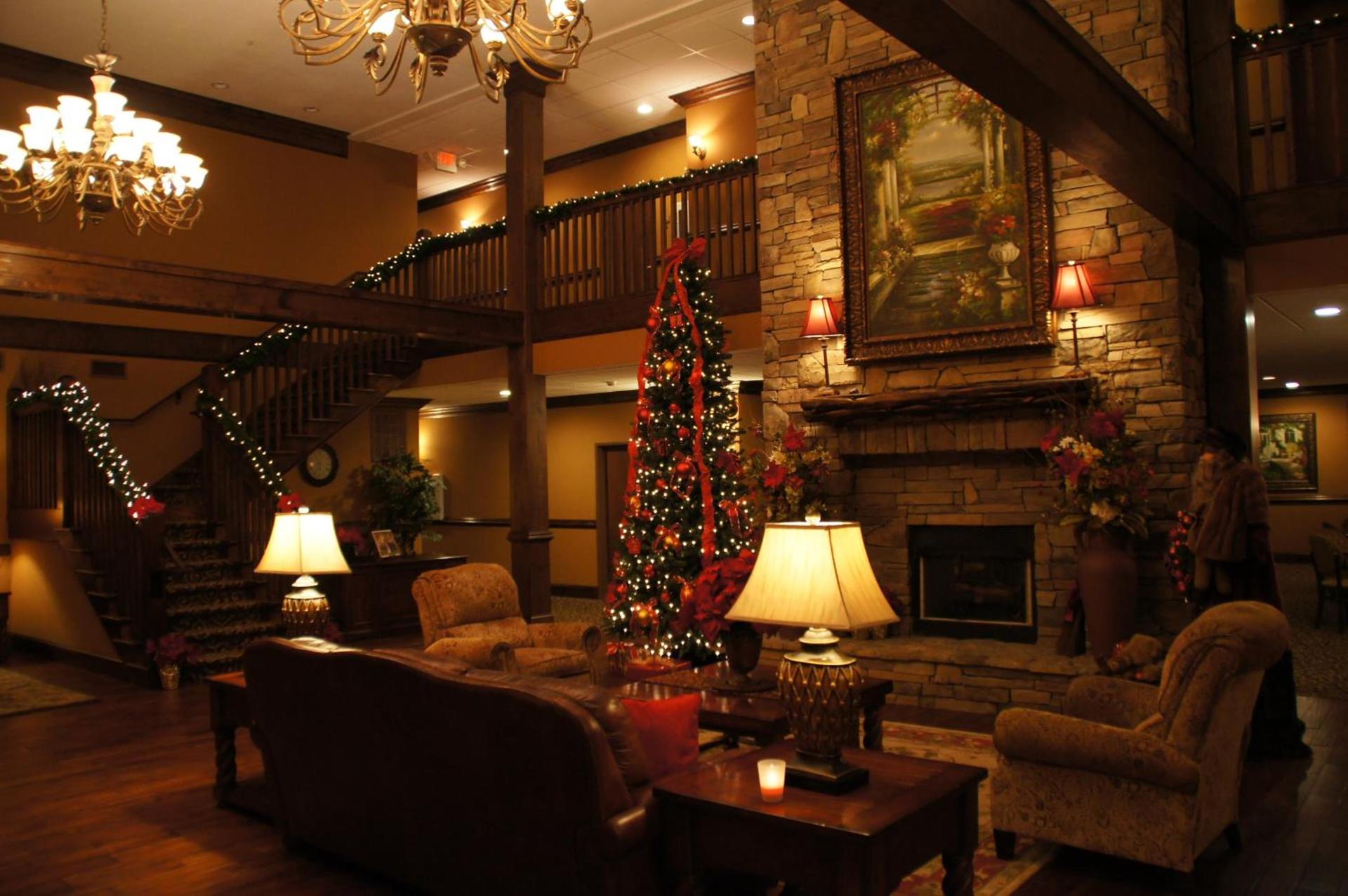 The Lodge at Flat Rock photo 23
