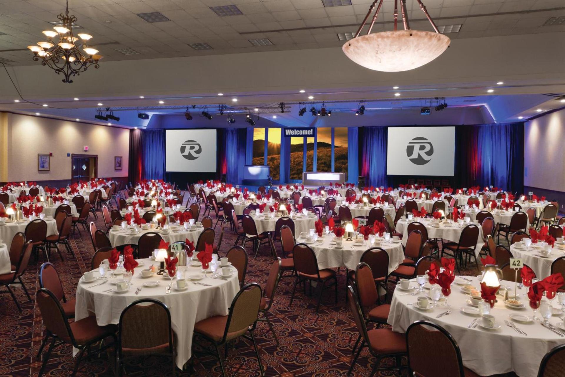 Bismarck Hotel and Conference Center photo 22
