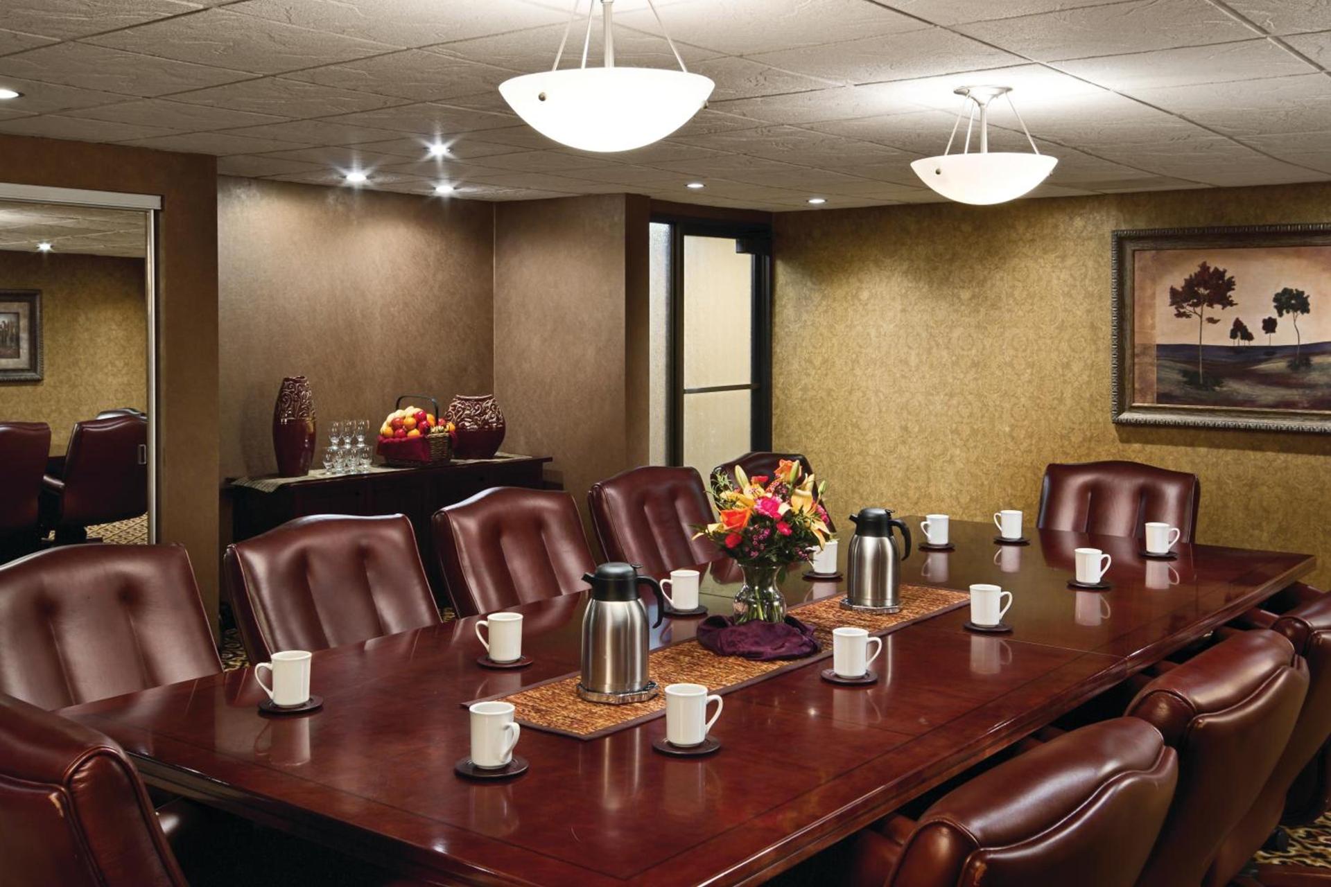 Bismarck Hotel and Conference Center photo 16