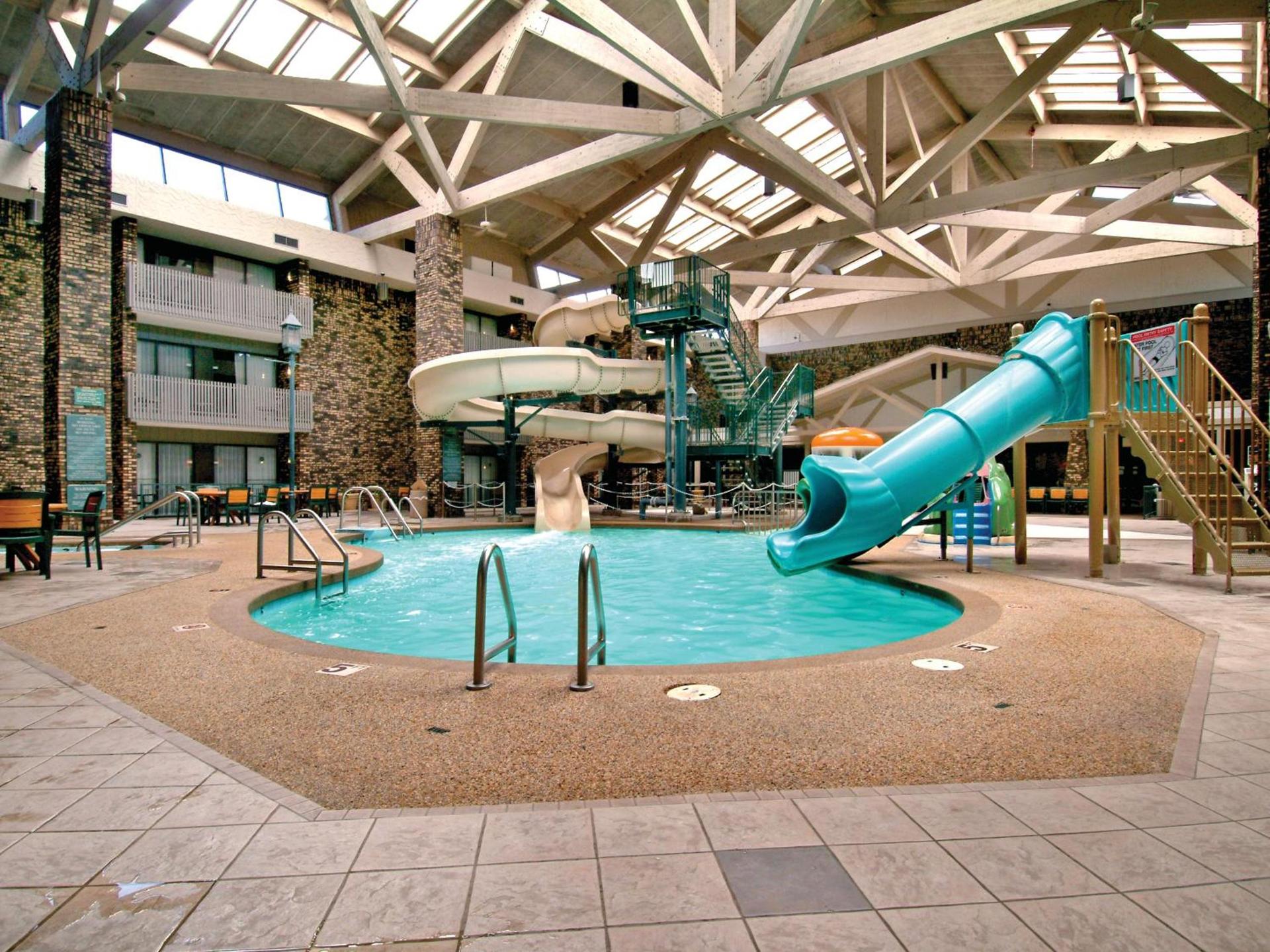 Bismarck Hotel and Conference Center photo 3