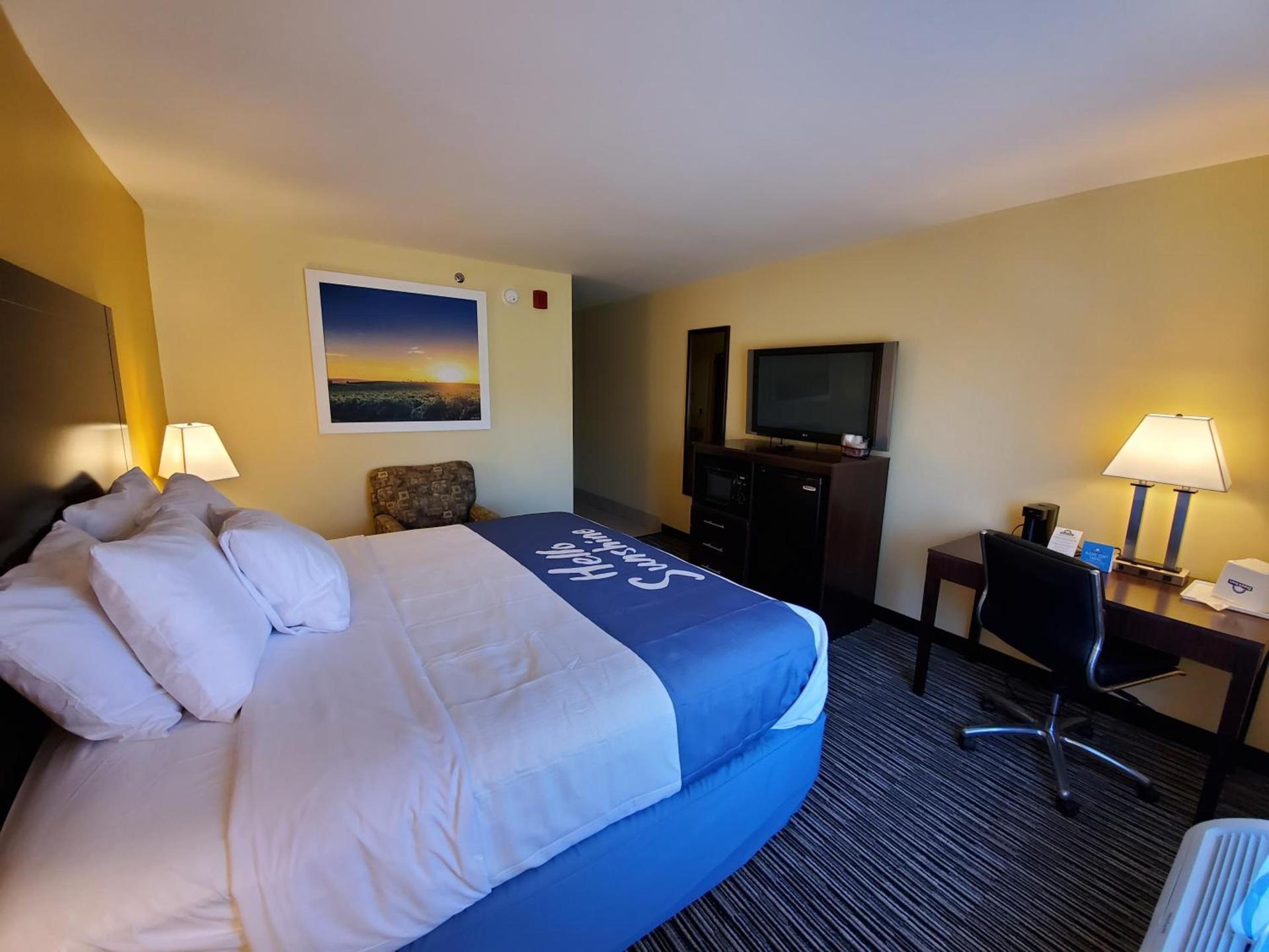 Days Inn by Wyndham Atlanta/Southlake/Morrow photo 21