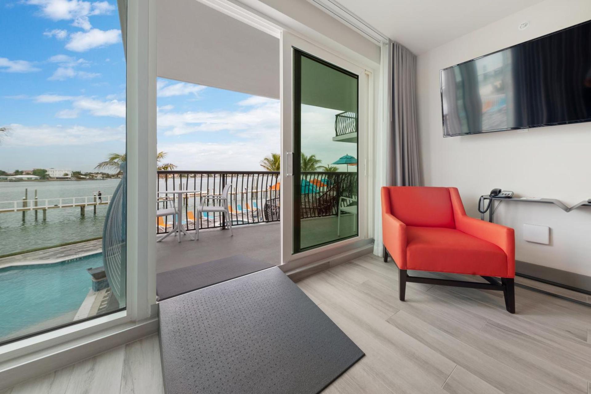 FUSION Resort Waterfront Suites photo 57