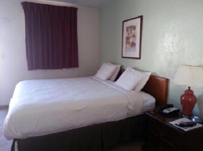 Budget Inn Ballinger photo 10
