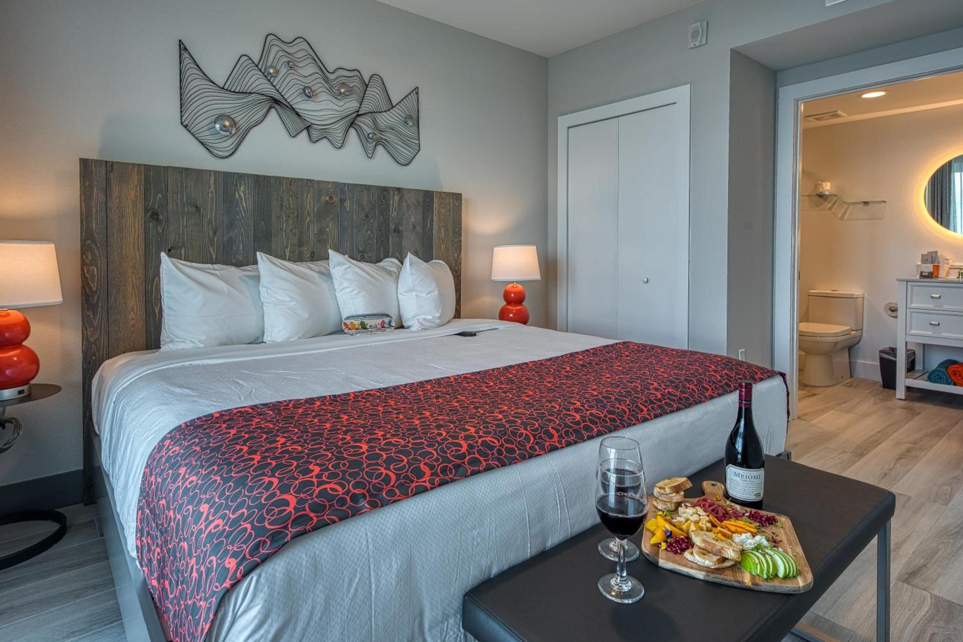 FUSION Resort Waterfront Suites photo 2