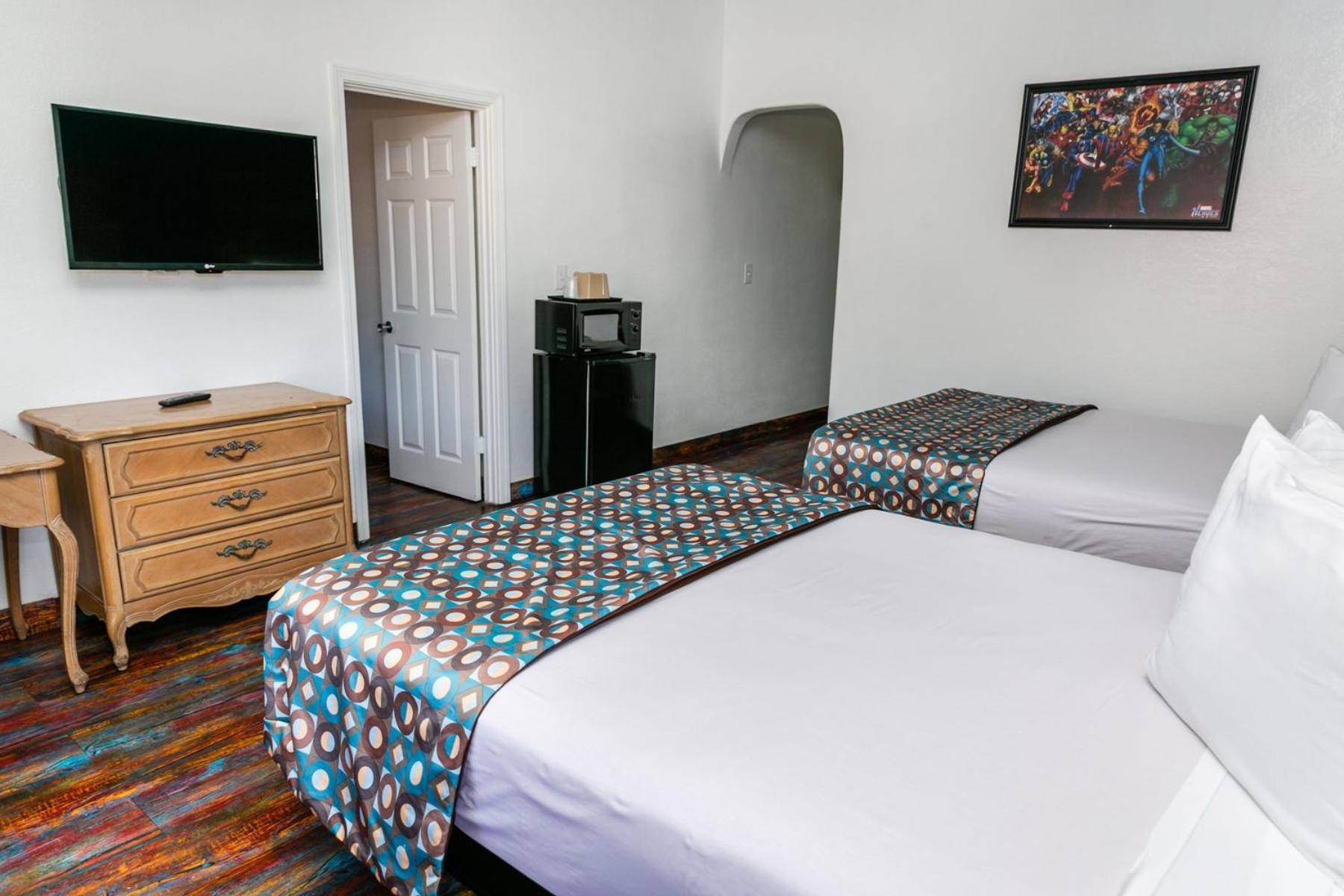 Anaheim Discovery Inn and Suites photo 54