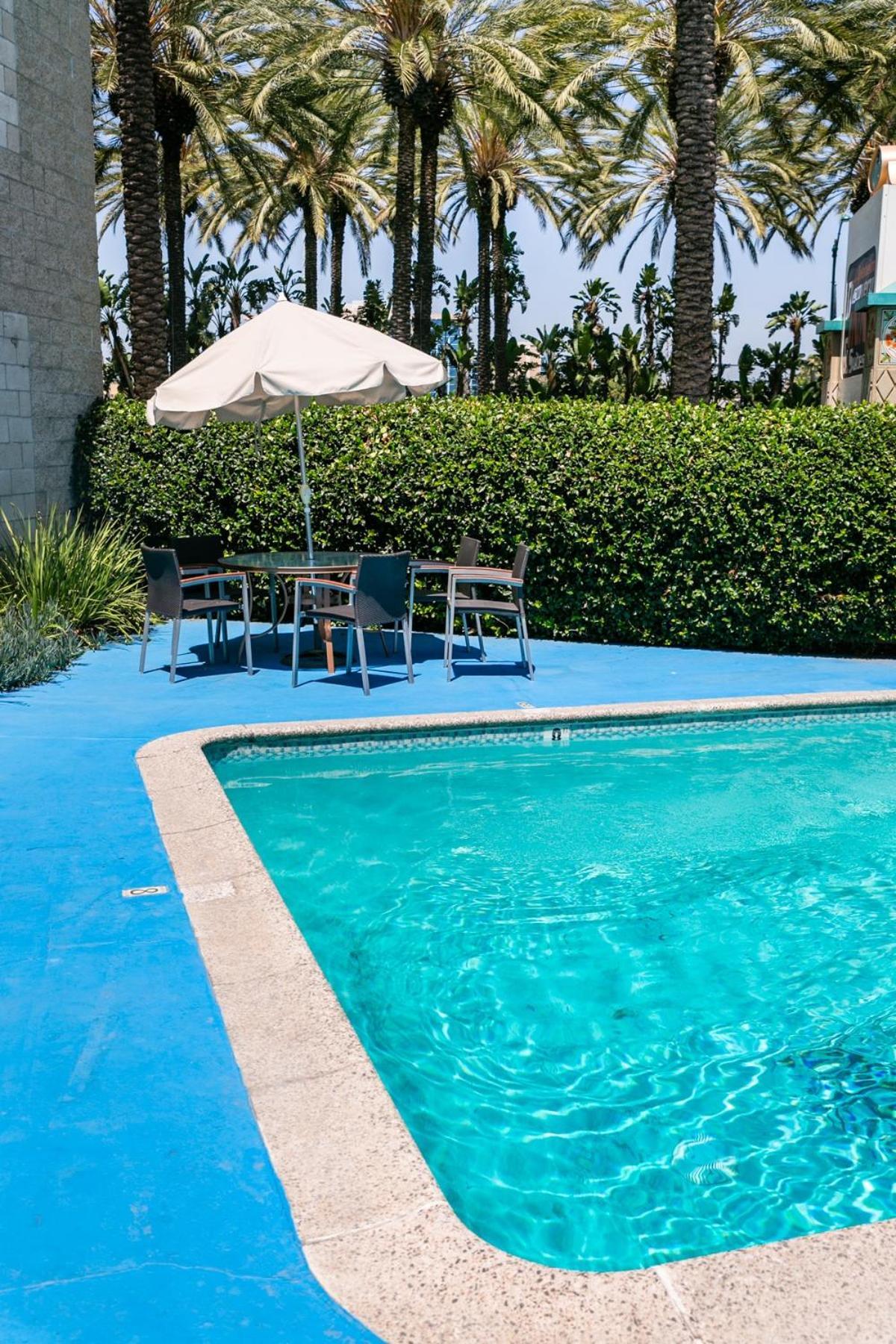 Anaheim Discovery Inn and Suites photo 58
