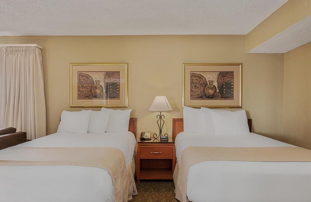 Chase Suite Hotel Rocky Point Tampa photo 9