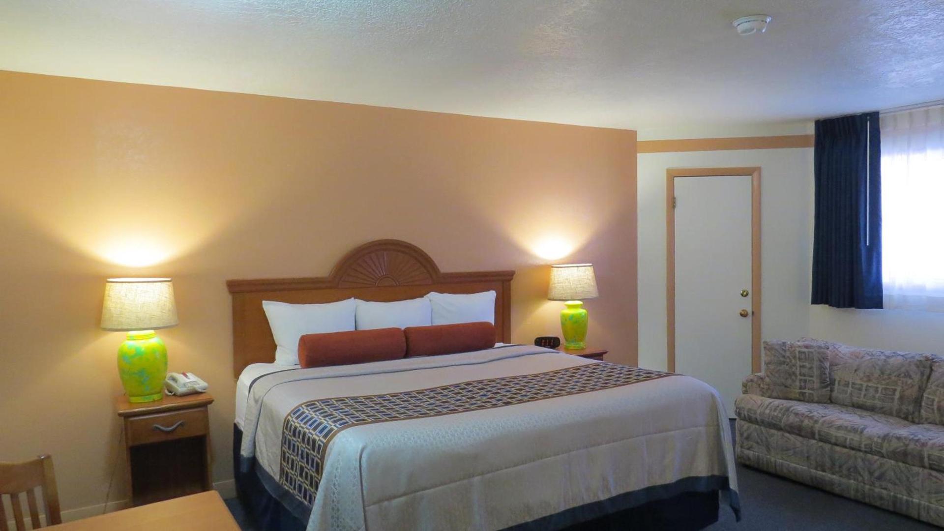 Casa Lemus Inn photo 66
