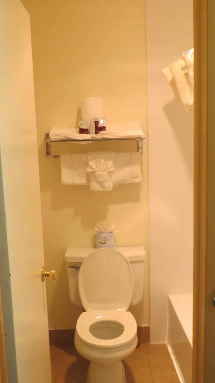 Casa Lemus Inn photo 55